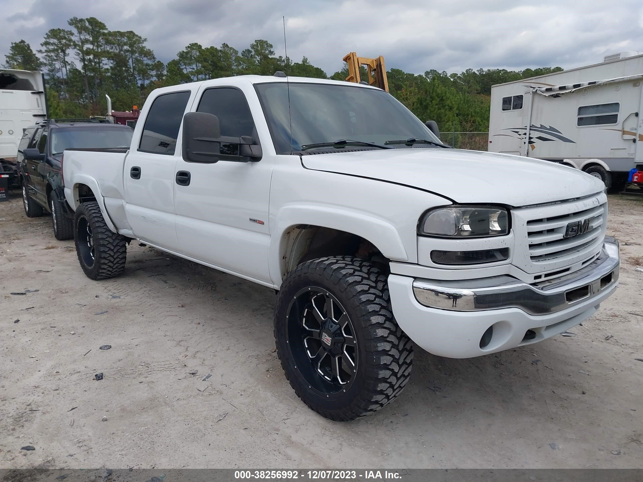 GMC SIERRA 2004 1gthk23294f191085