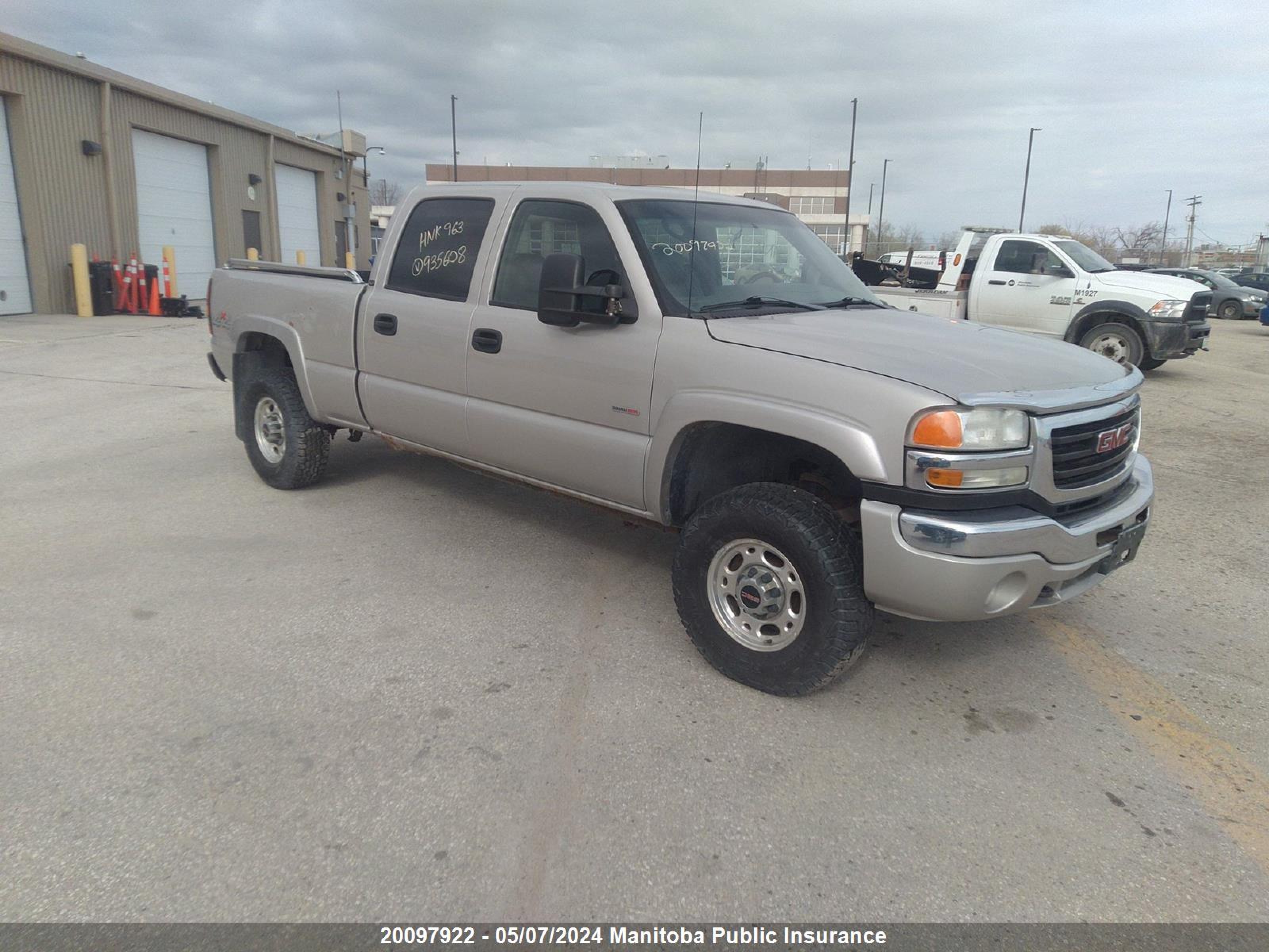 GMC NULL 2005 1gthk23295f935608