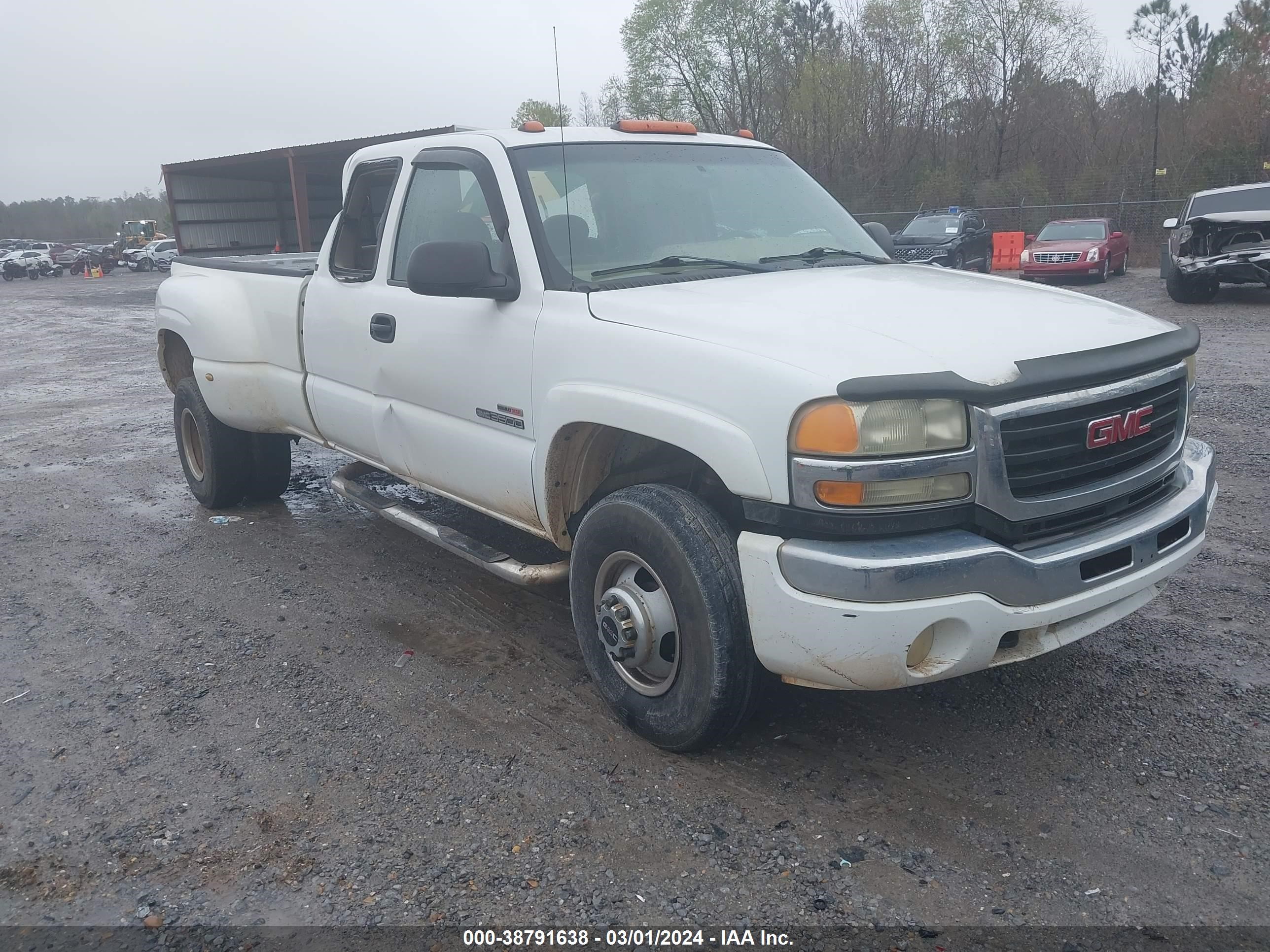 GMC NULL 2003 1gtjc39103e138900