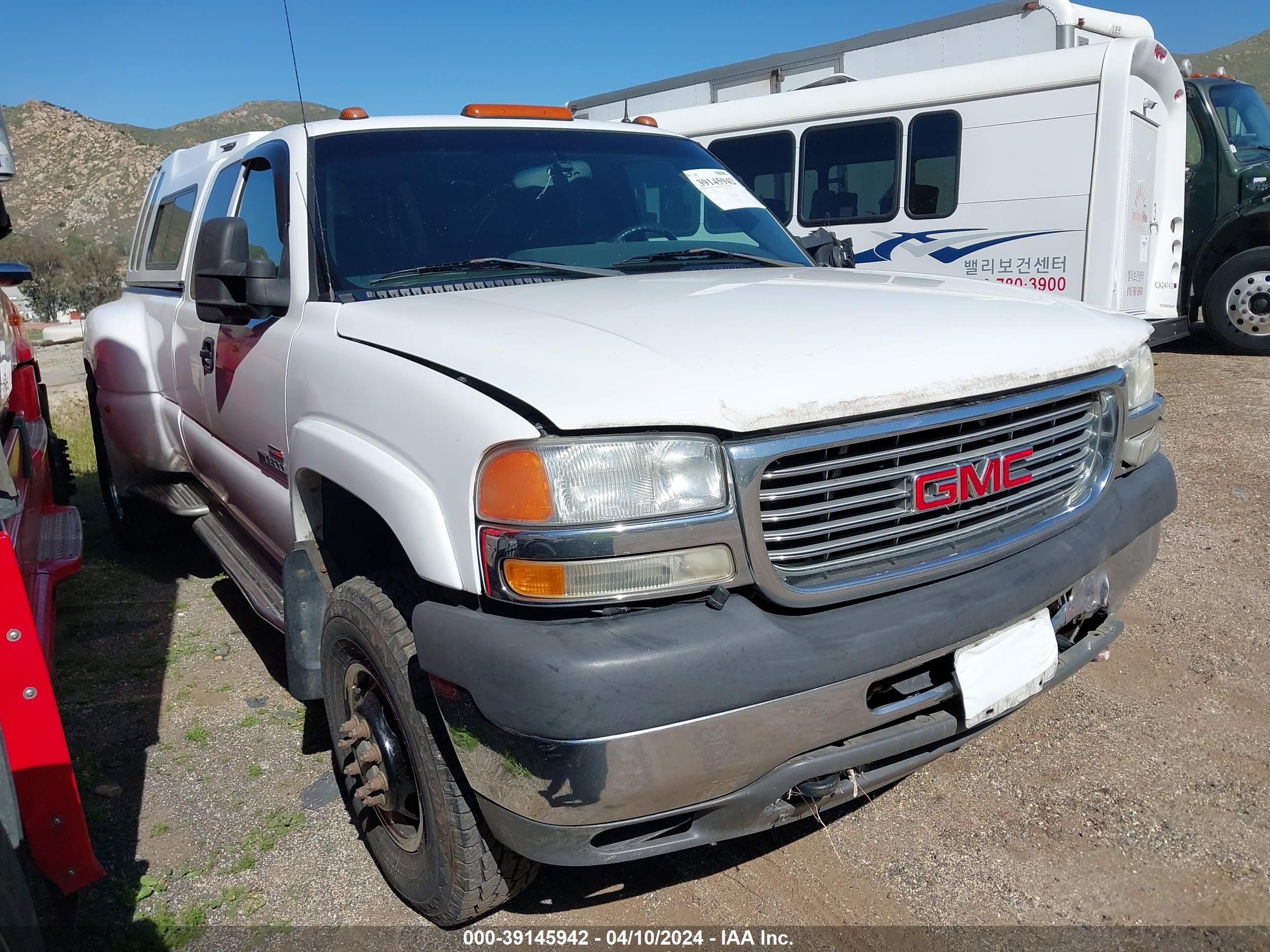 GMC NULL 2002 1gtjk39162e217618