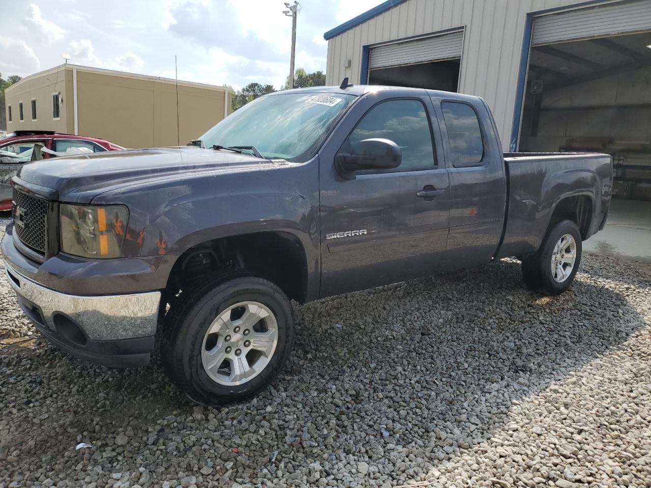 GMC SIERRA 2011 1gtr1ve04bz355004