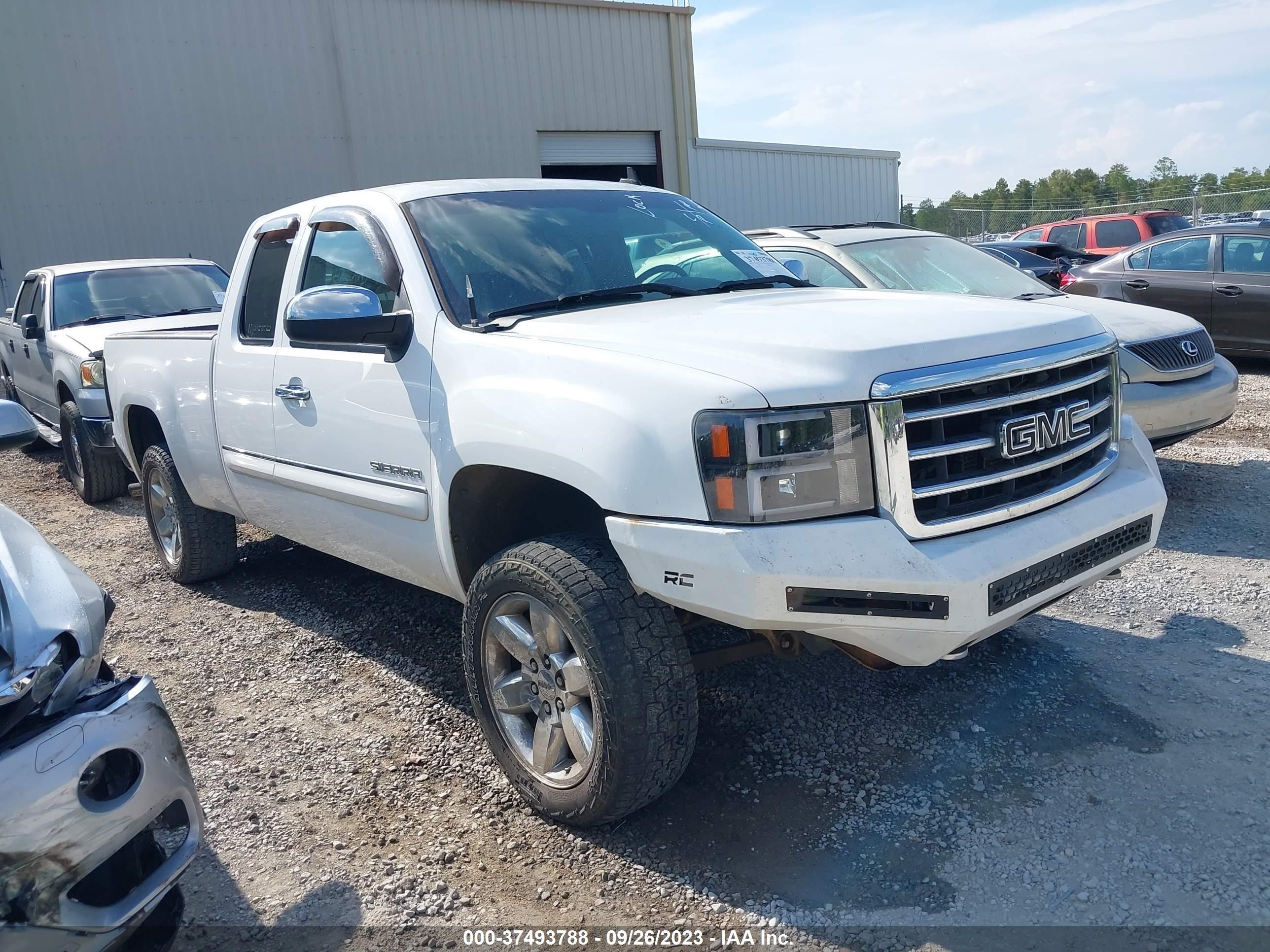 GMC SIERRA 2013 1gtr1ve05dz241452