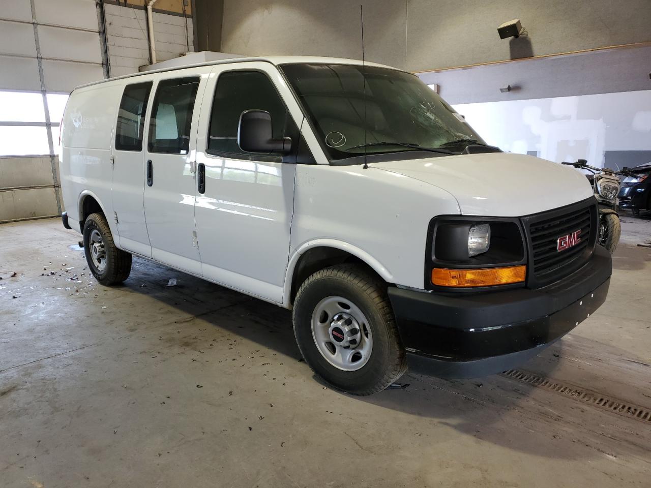 GMC SAVANA 2017 1gtw7aff0h1334817