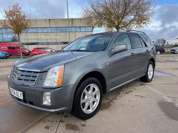 CADILLAC SRX 4.6 V8 SPORT LUX 2005 1gyde63a250151899