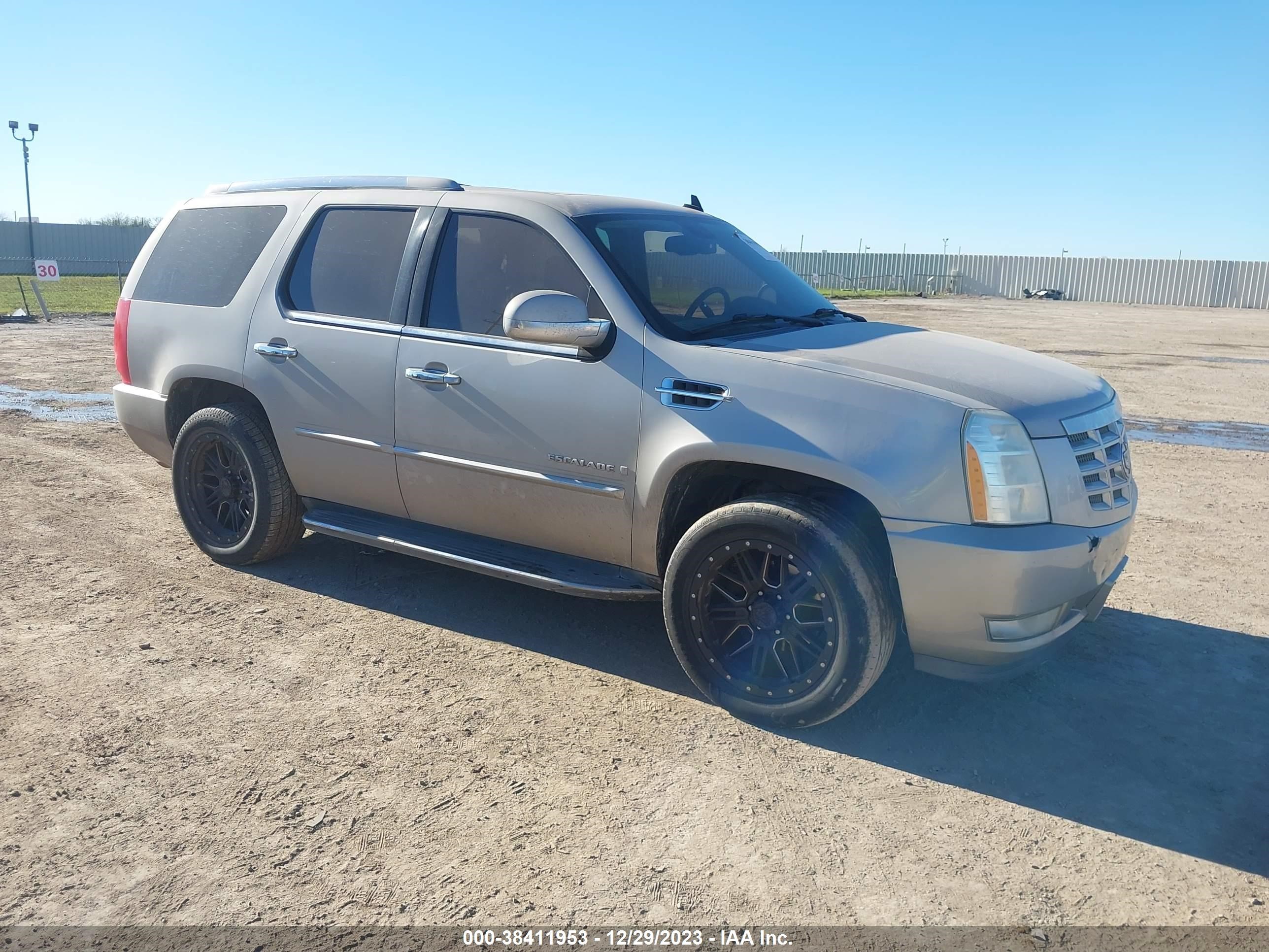 CADILLAC ESCALADE 2008 1gyec63808r144702