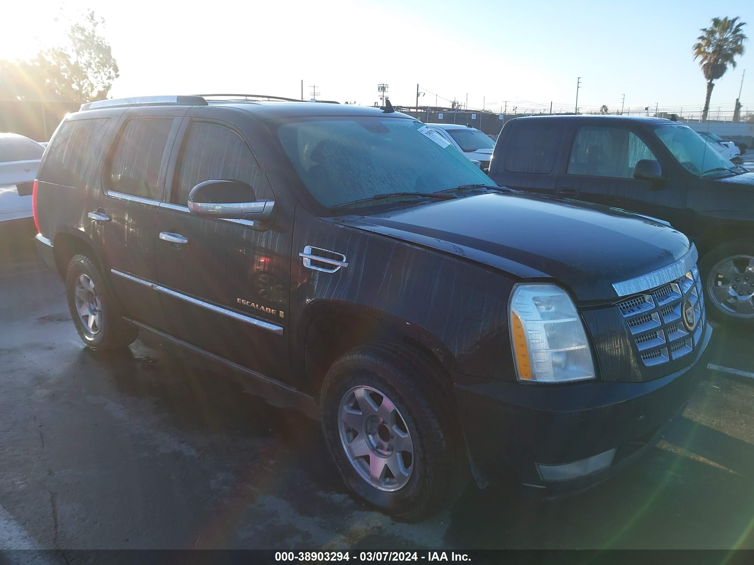 CADILLAC ESCALADE 2008 1gyec63828r132258