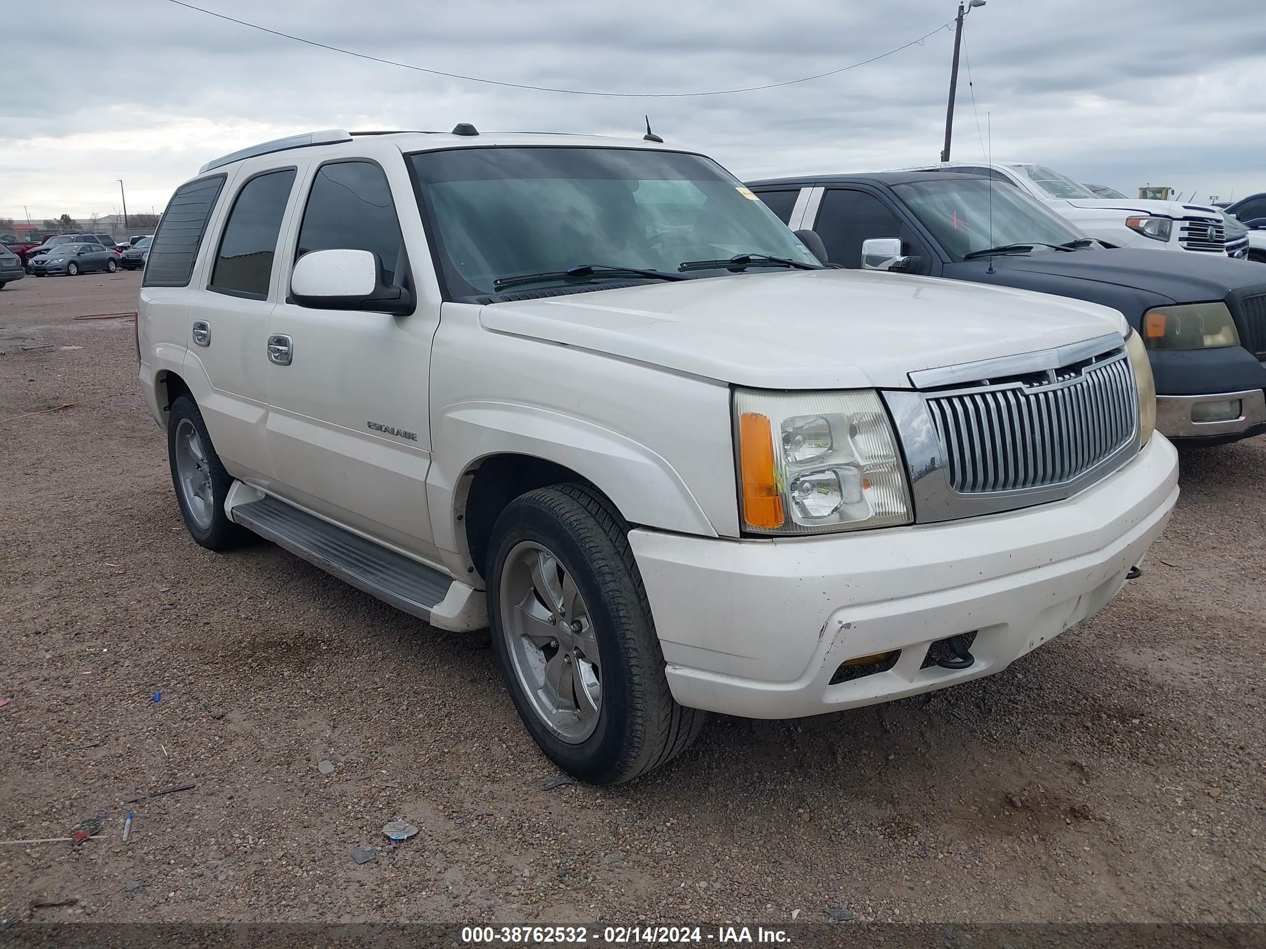 CADILLAC ESCALADE 2005 1gyec63n25r260288