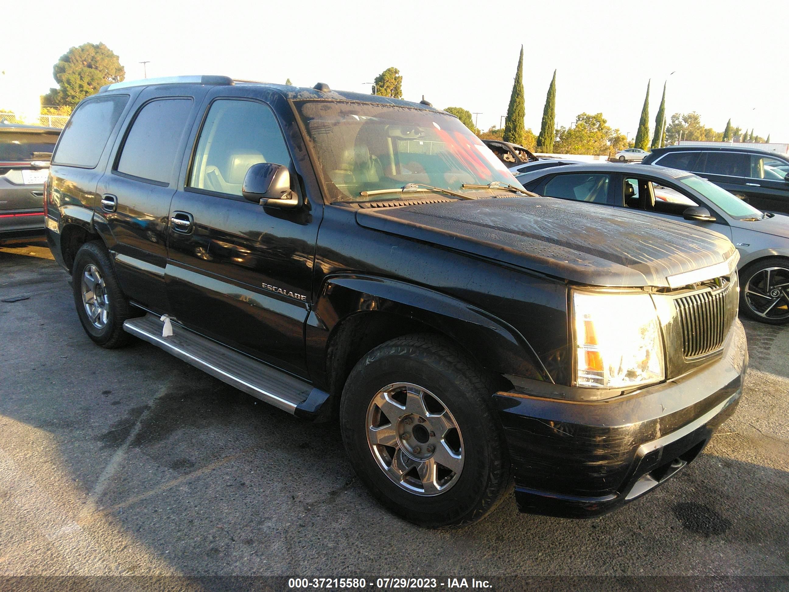 CADILLAC ESCALADE 2005 1gyec63n55r261208