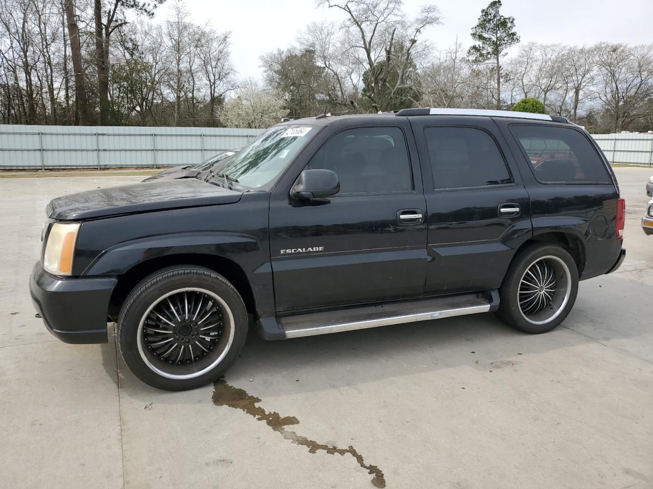 CADILLAC ESCALADE 2005 1gyec63nx5r208214