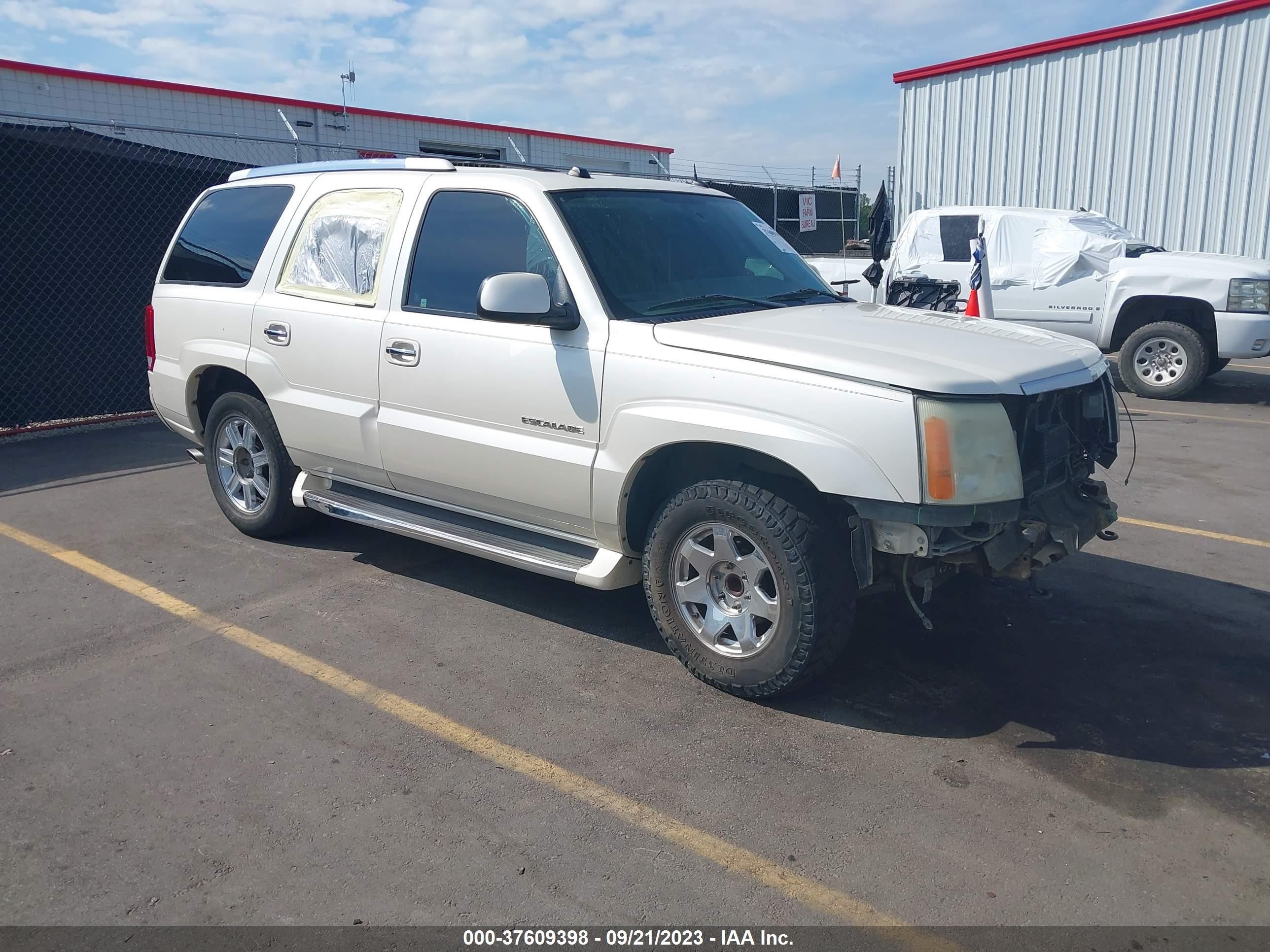 CADILLAC ESCALADE 2004 1gyec63t54r320786