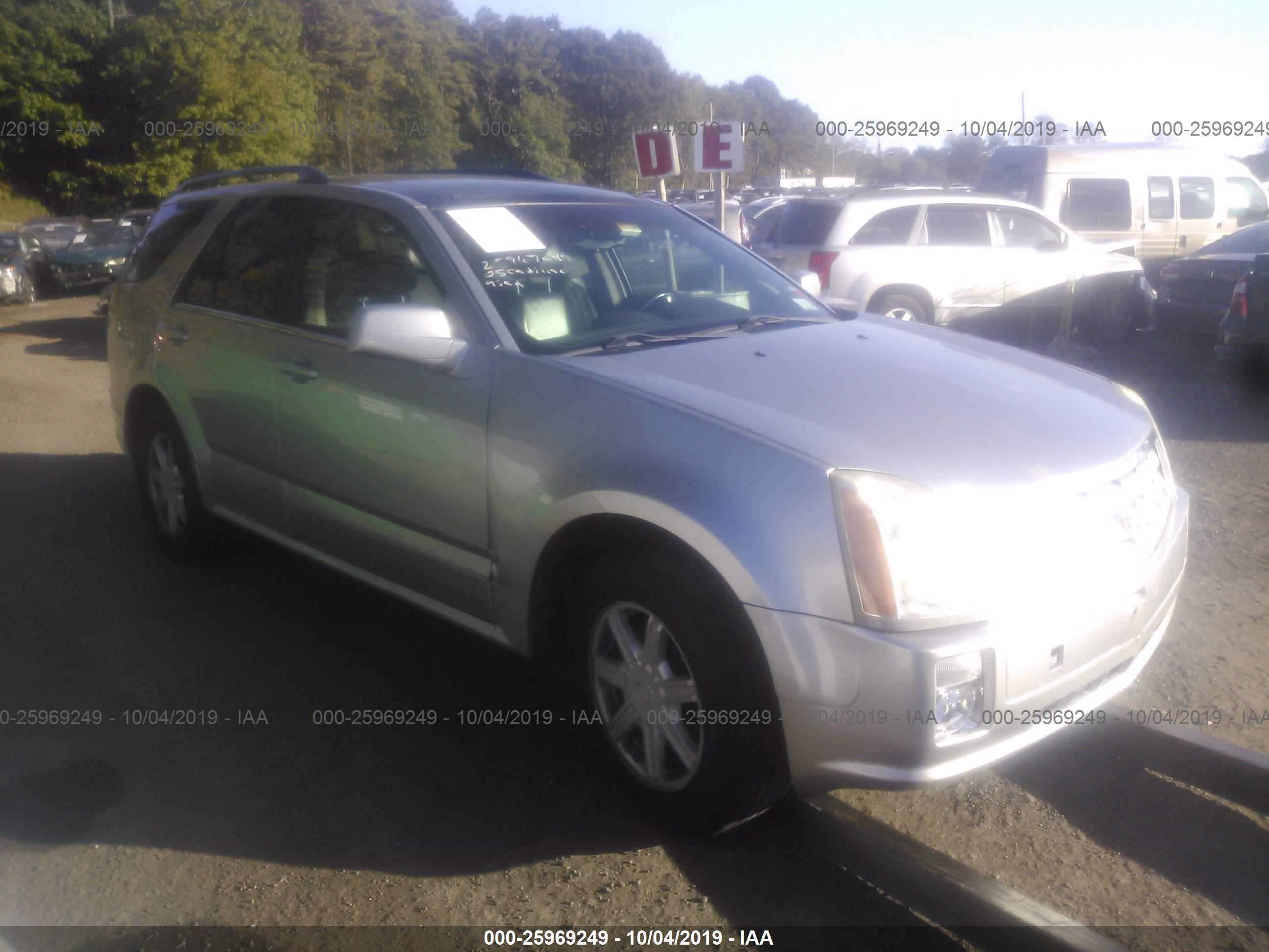 CADILLAC SRX 2005 1gyee637x50140531