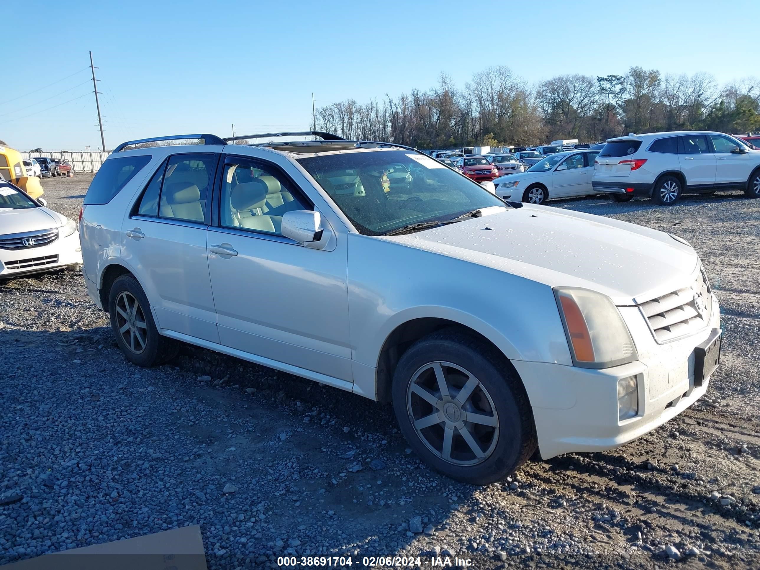 CADILLAC SRX 2004 1gyee63a540175472