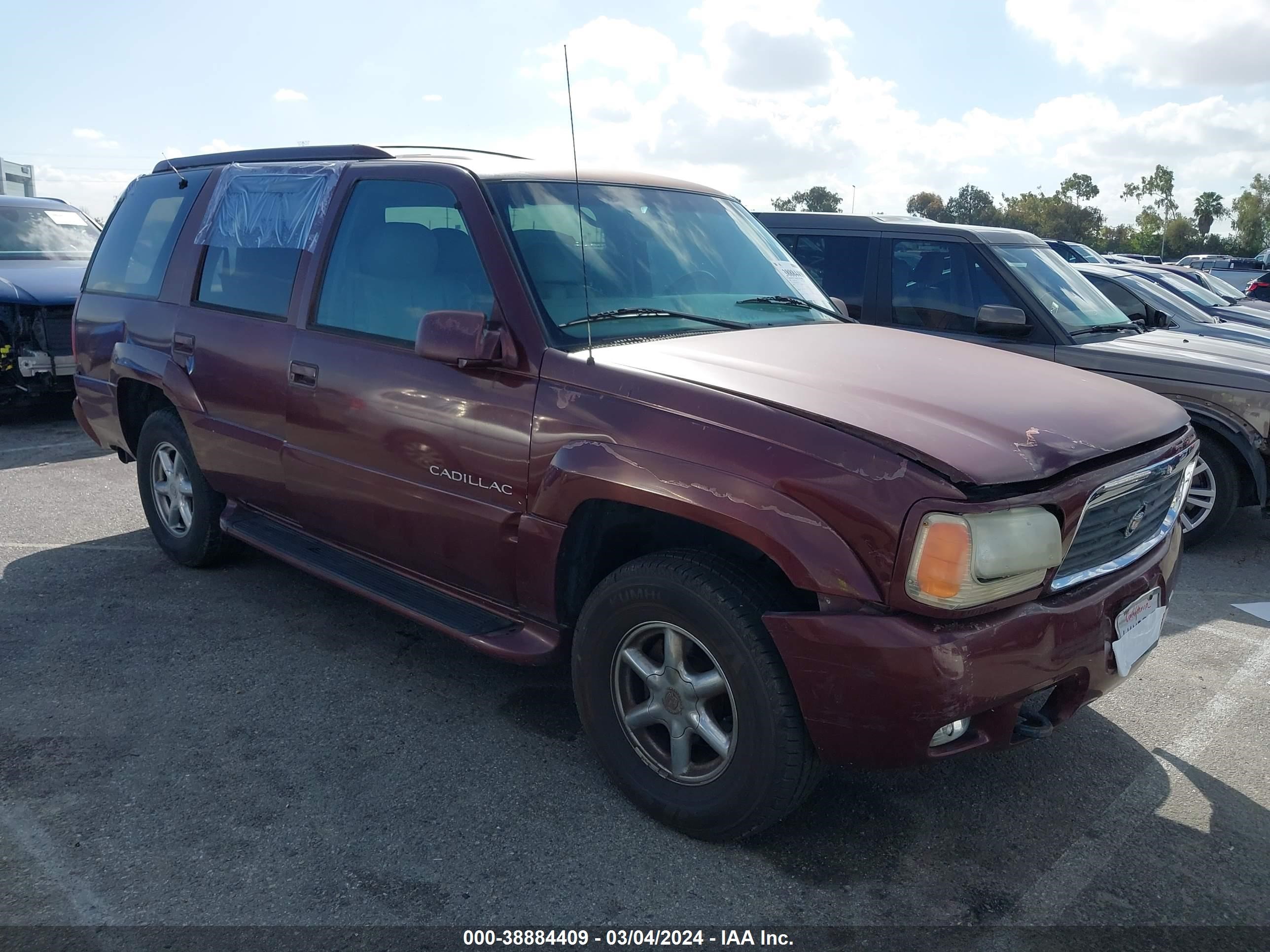 CADILLAC ESCALADE 2000 1gyek13r3yr134163