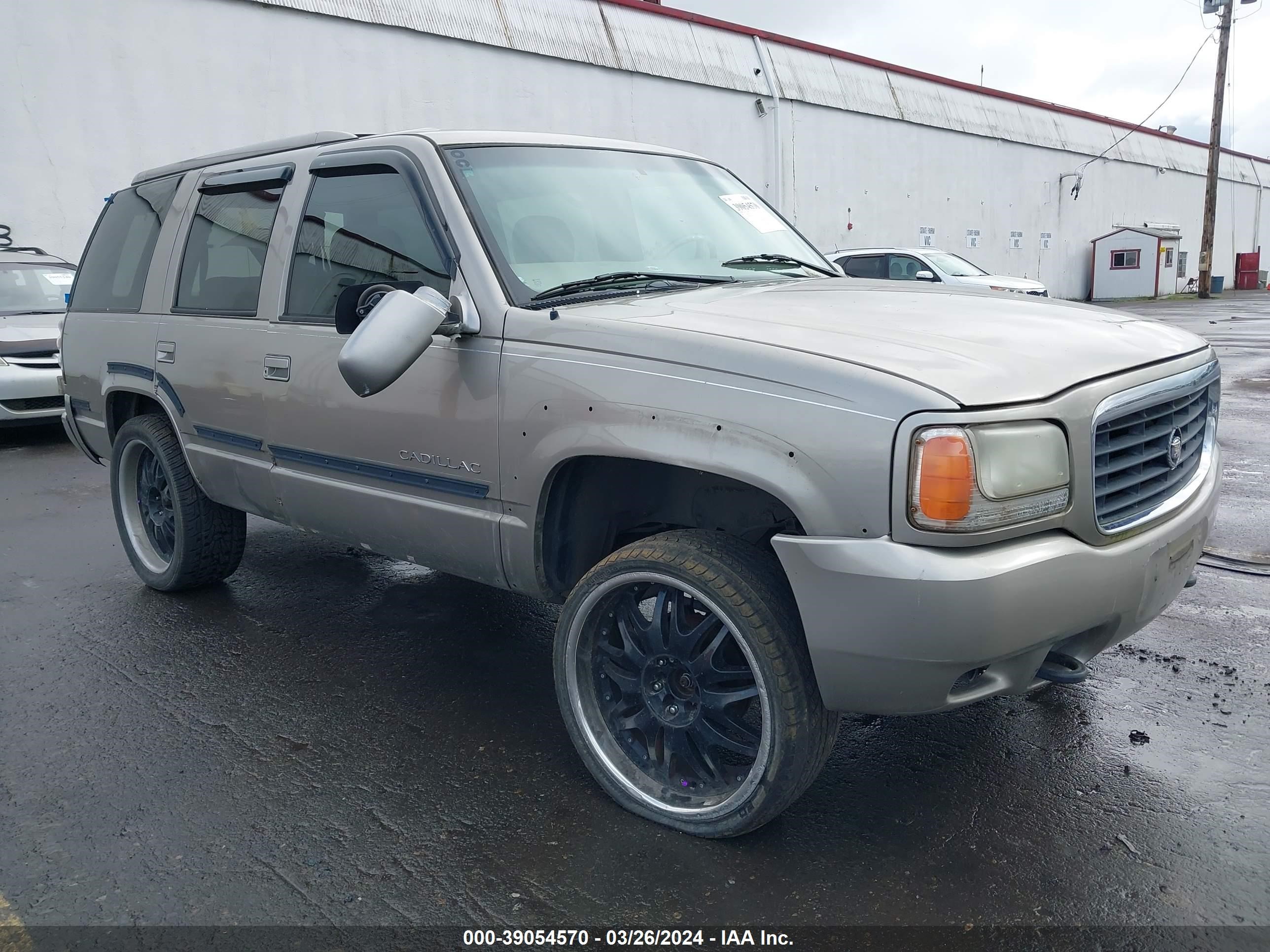 CADILLAC ESCALADE 1999 1gyek13r4xr410963