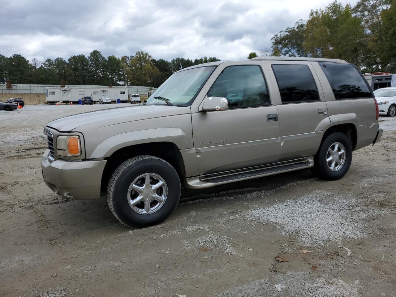 CADILLAC ESCALADE 1999 1gyek13r7xr418961