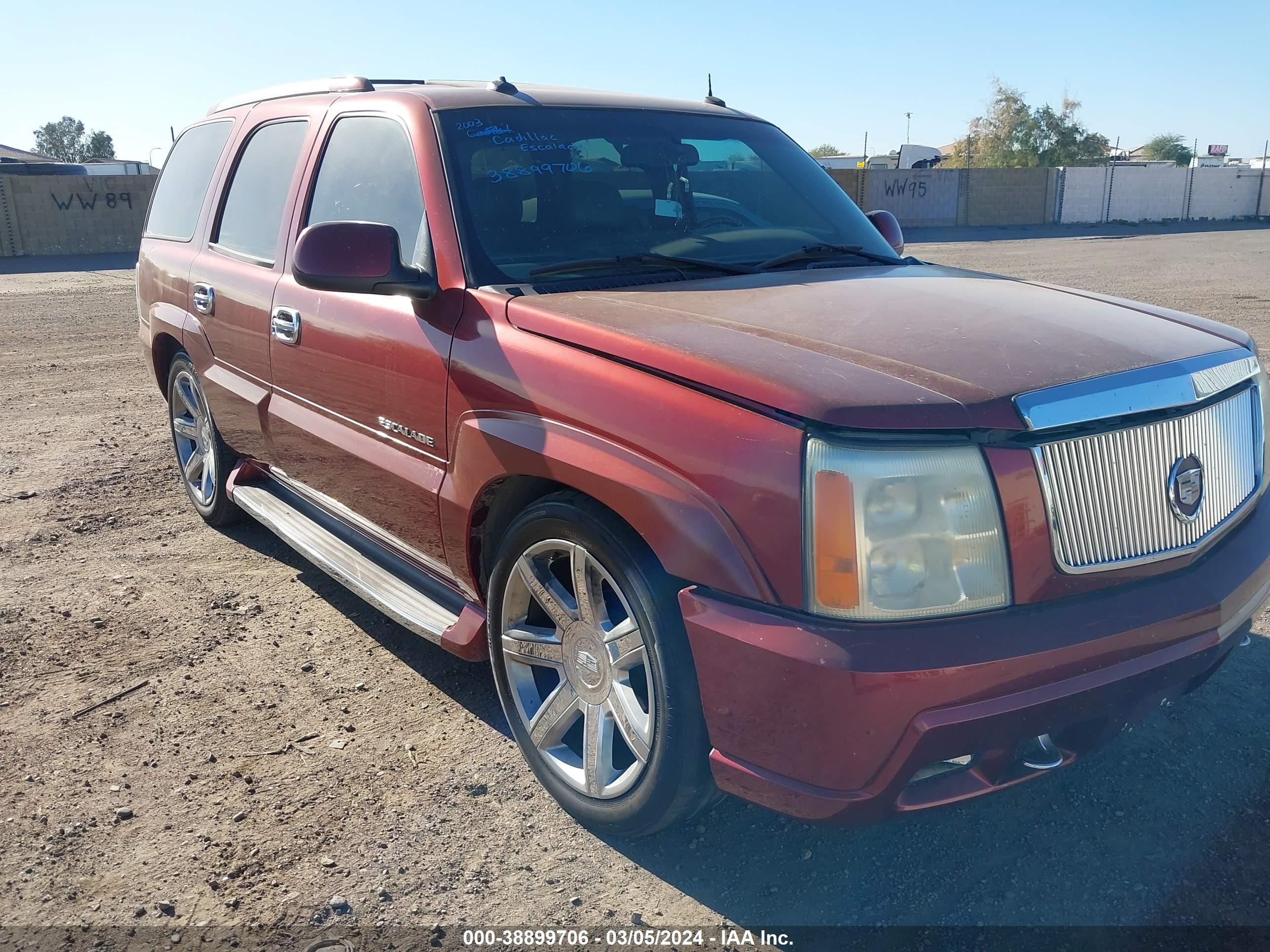 CADILLAC ESCALADE 2003 1gyek63n03r212787