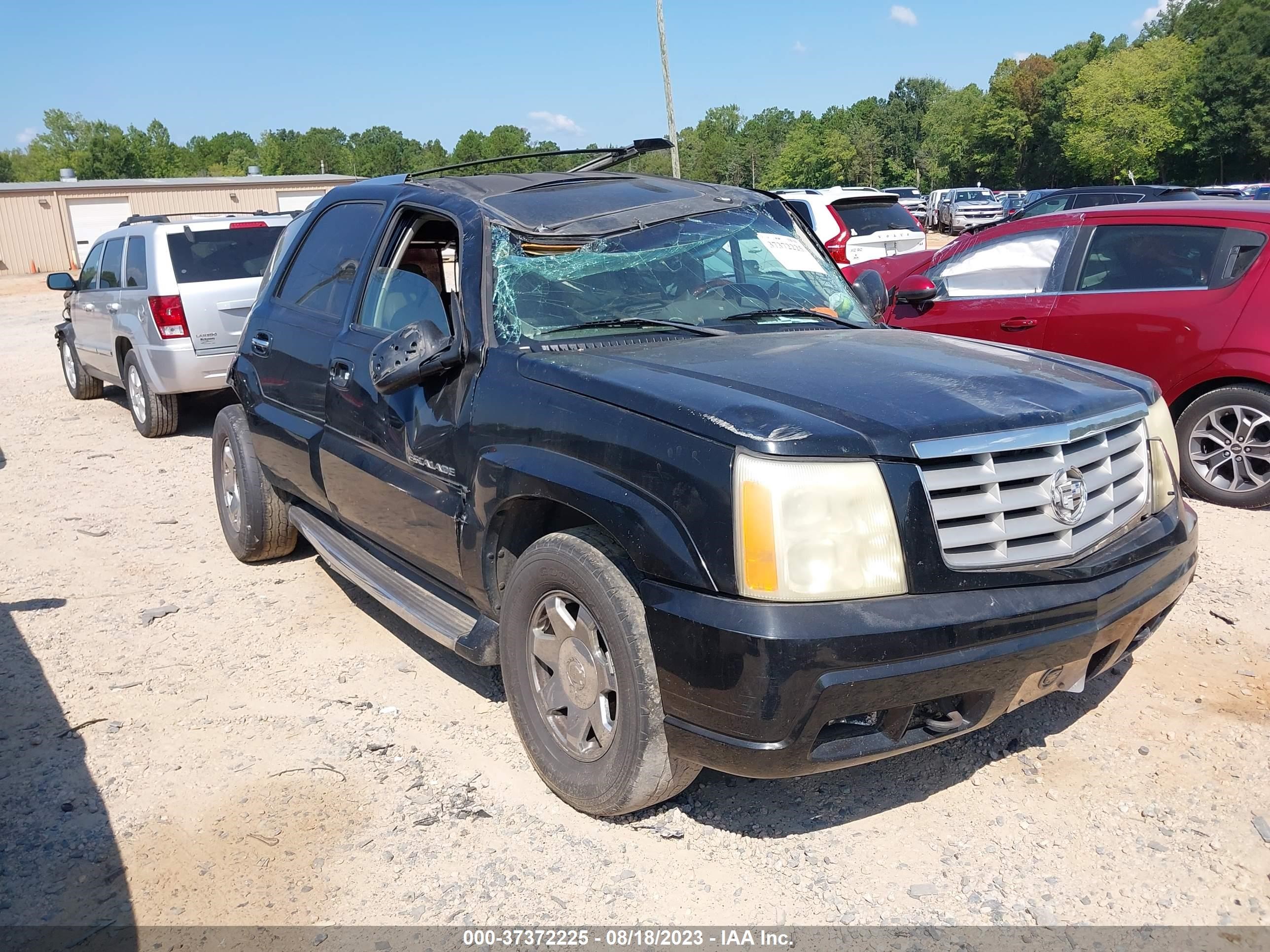 CADILLAC ESCALADE 2003 1gyek63n03r269085