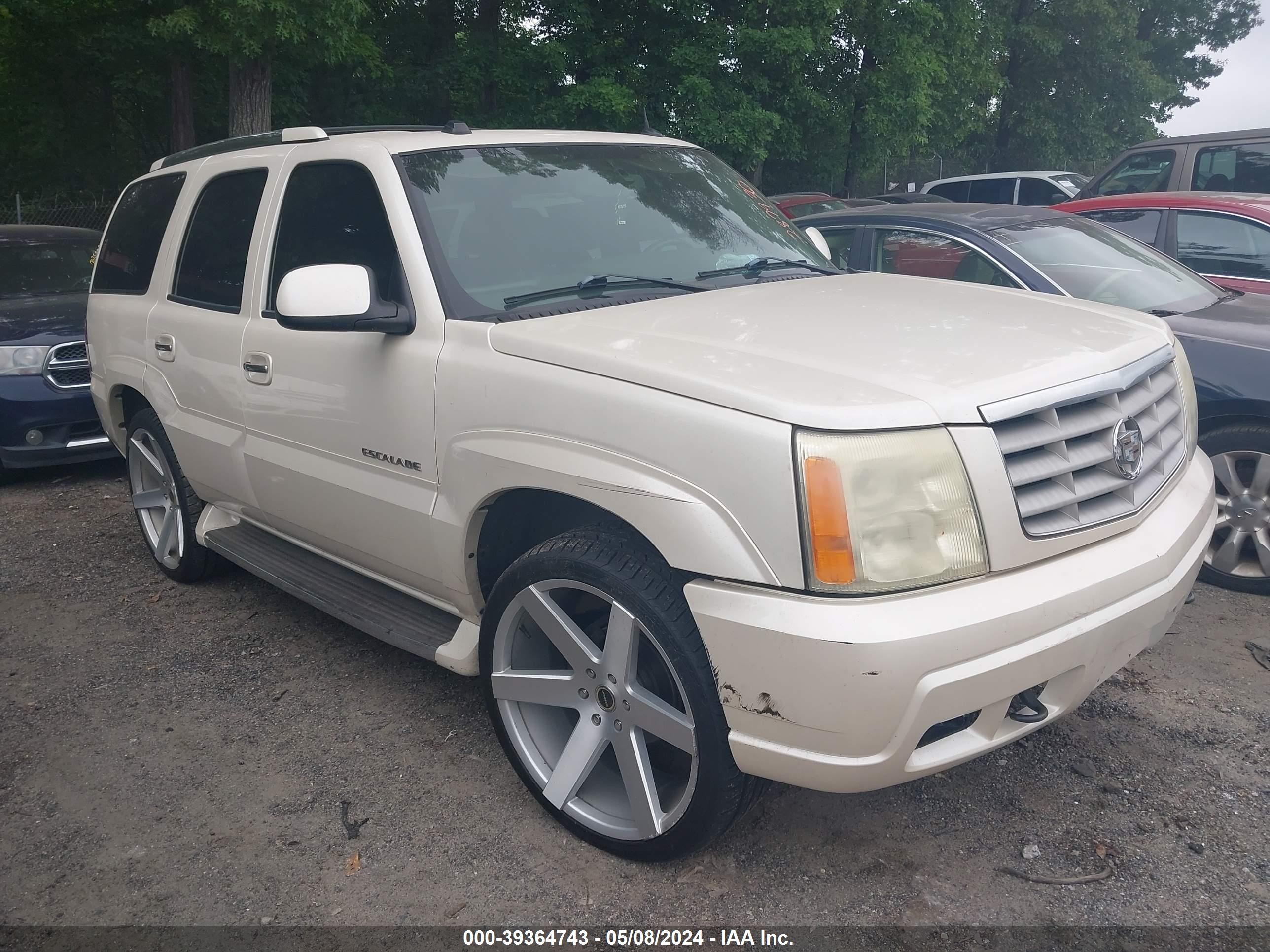 CADILLAC ESCALADE 2004 1gyek63n04r287930