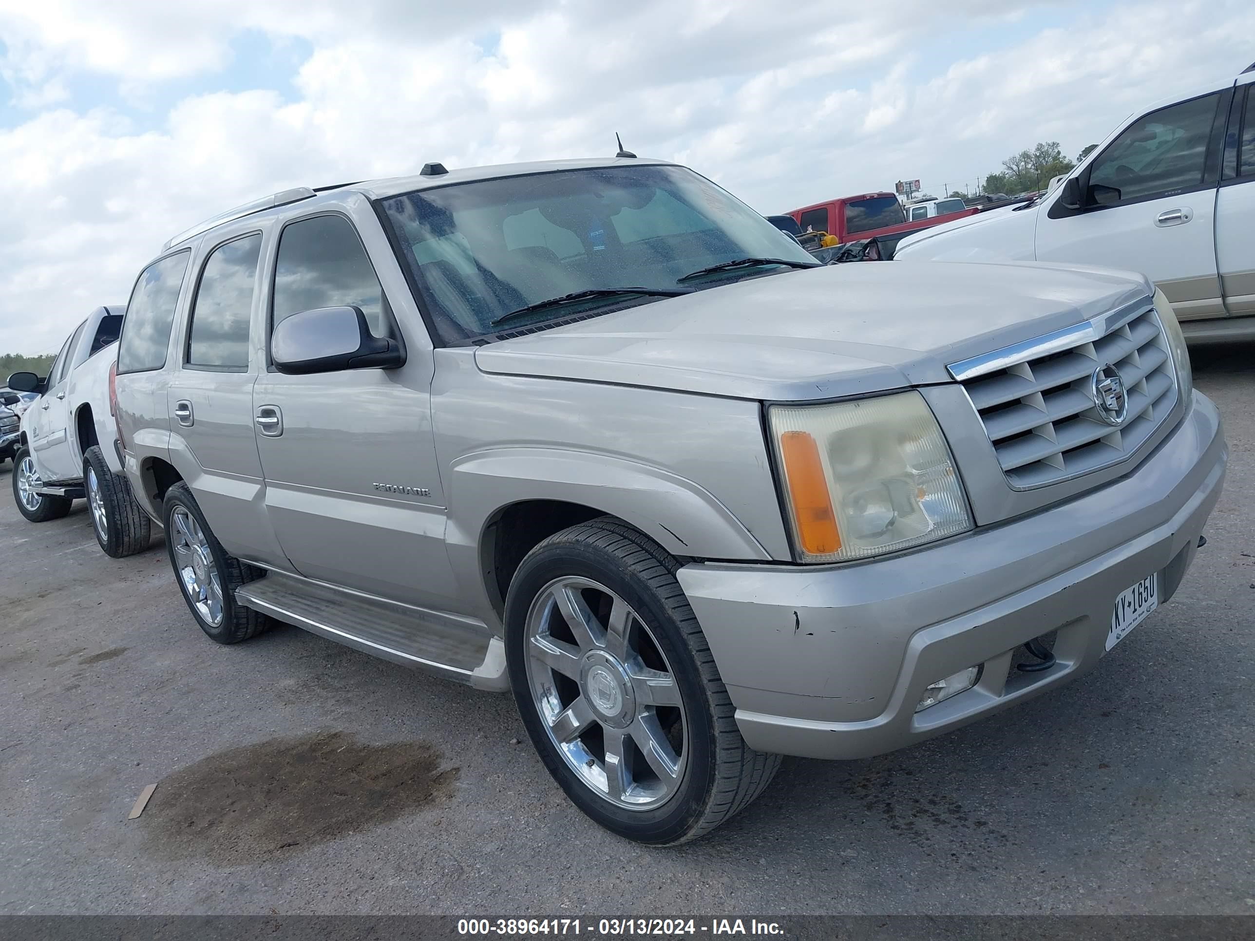 CADILLAC ESCALADE 2005 1gyek63n25r248175