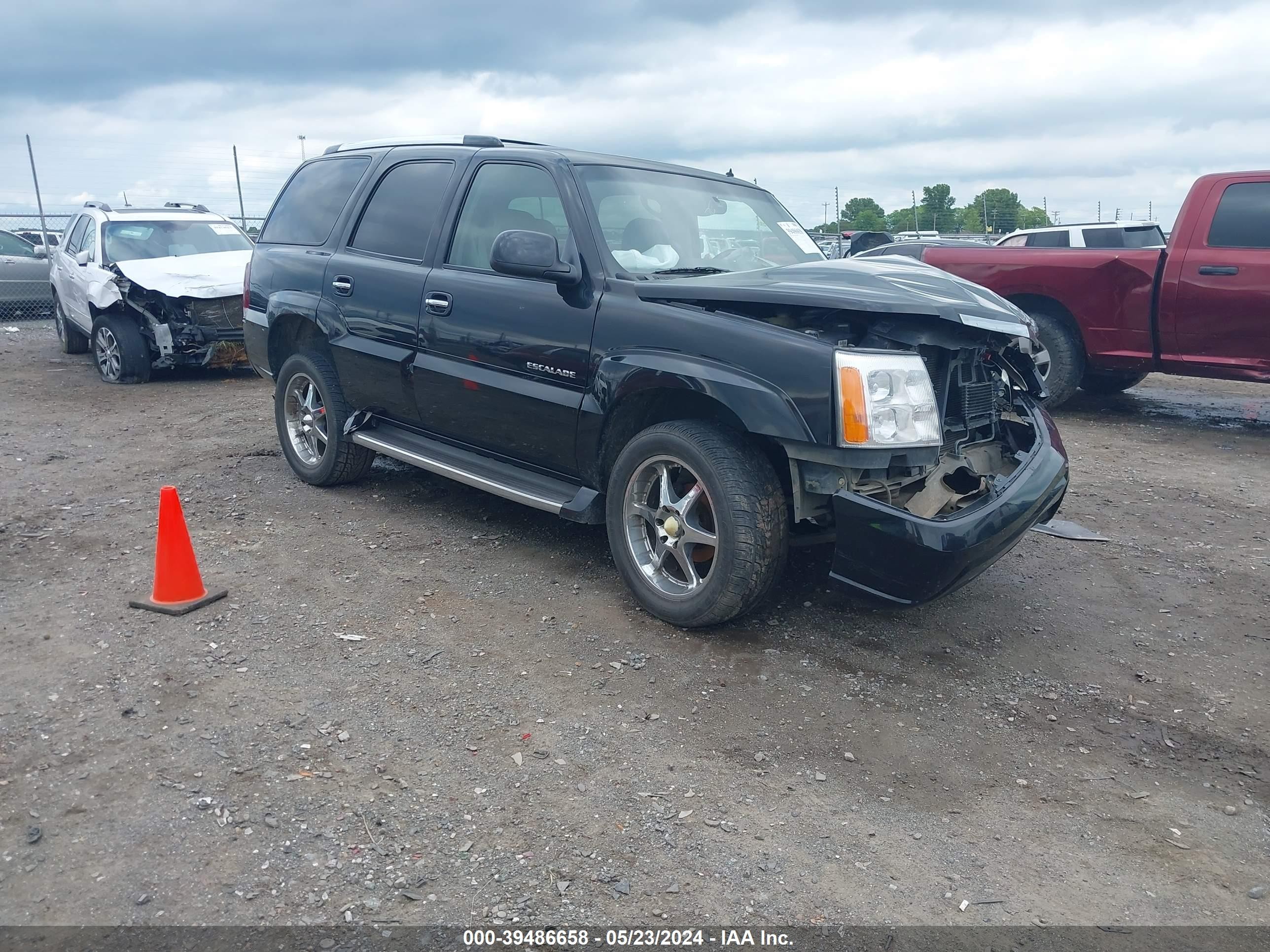 CADILLAC ESCALADE 2002 1gyek63n42r263255