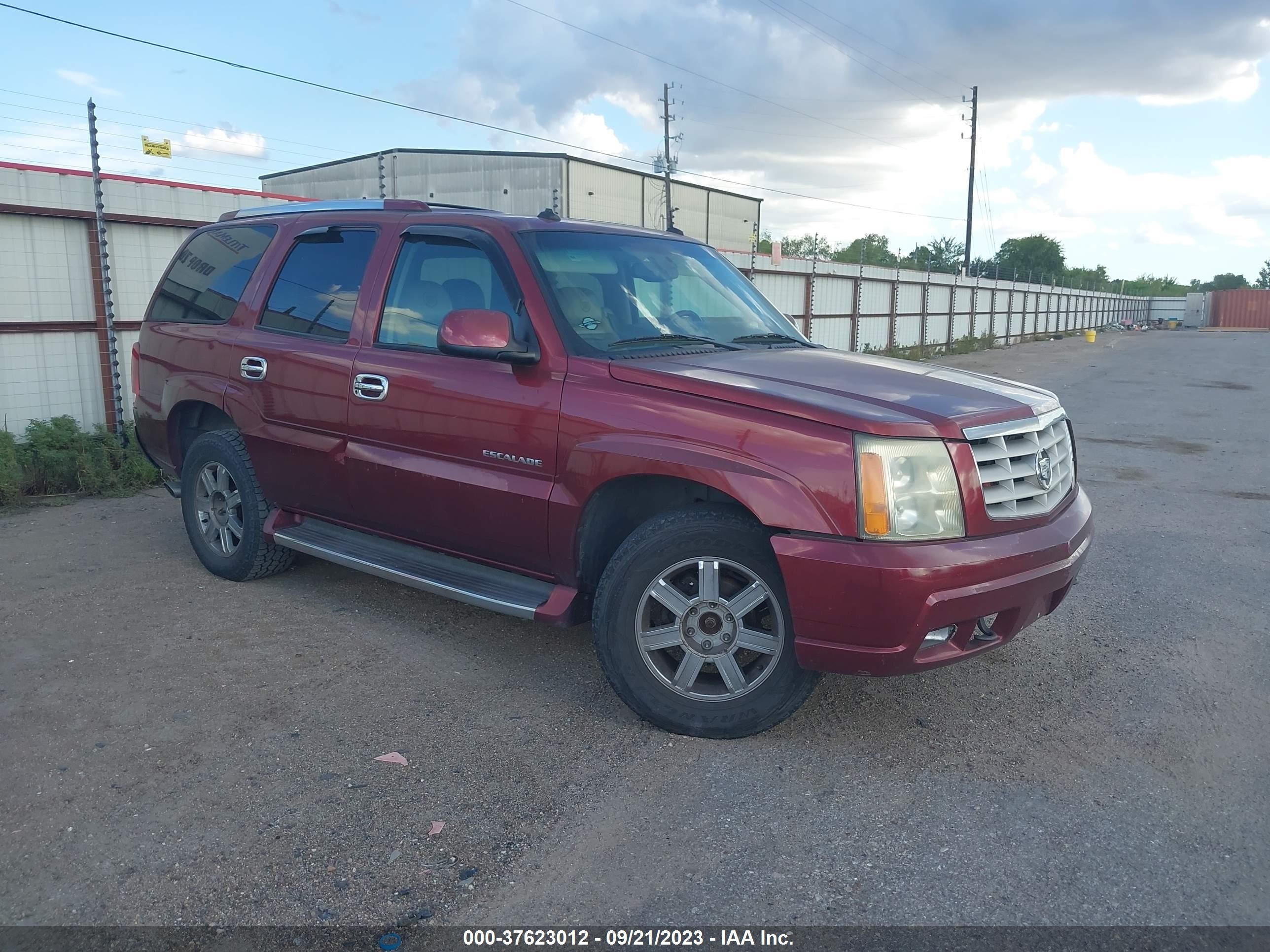 CADILLAC ESCALADE 2003 1gyek63n43r162802