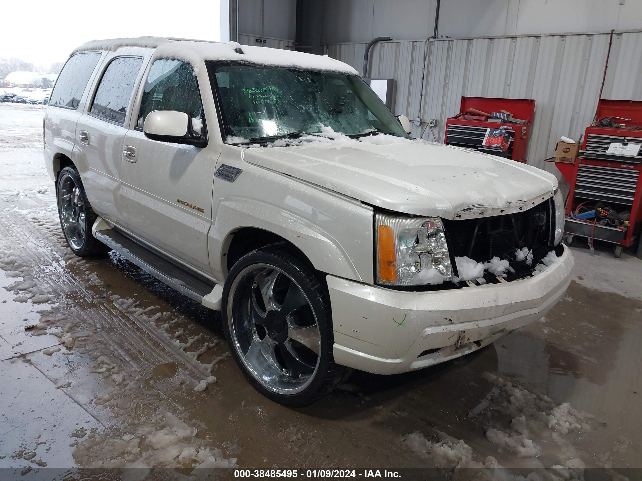 CADILLAC ESCALADE 2005 1gyek63n75r204186