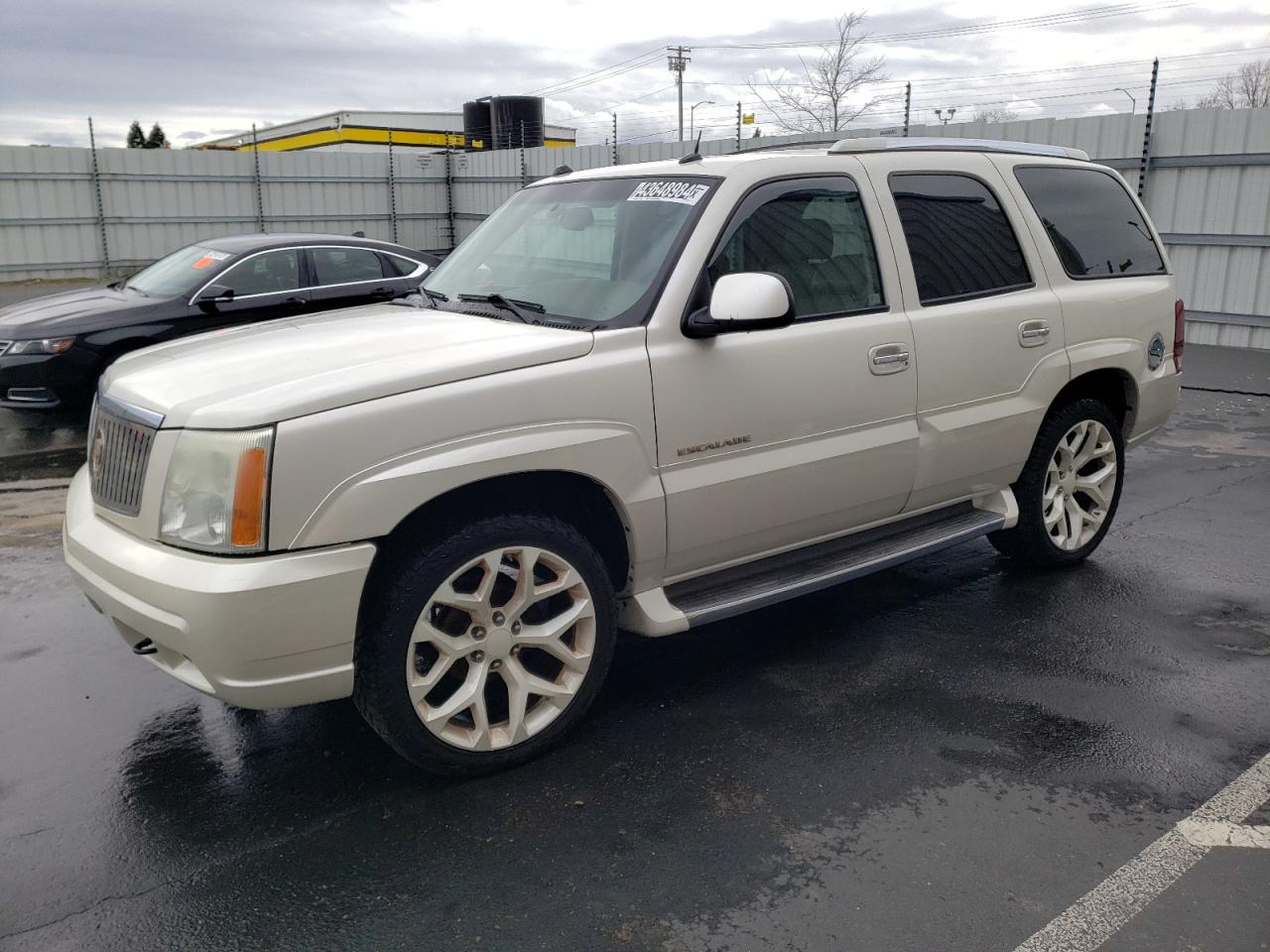 CADILLAC ESCALADE 2004 1gyek63n94r234370