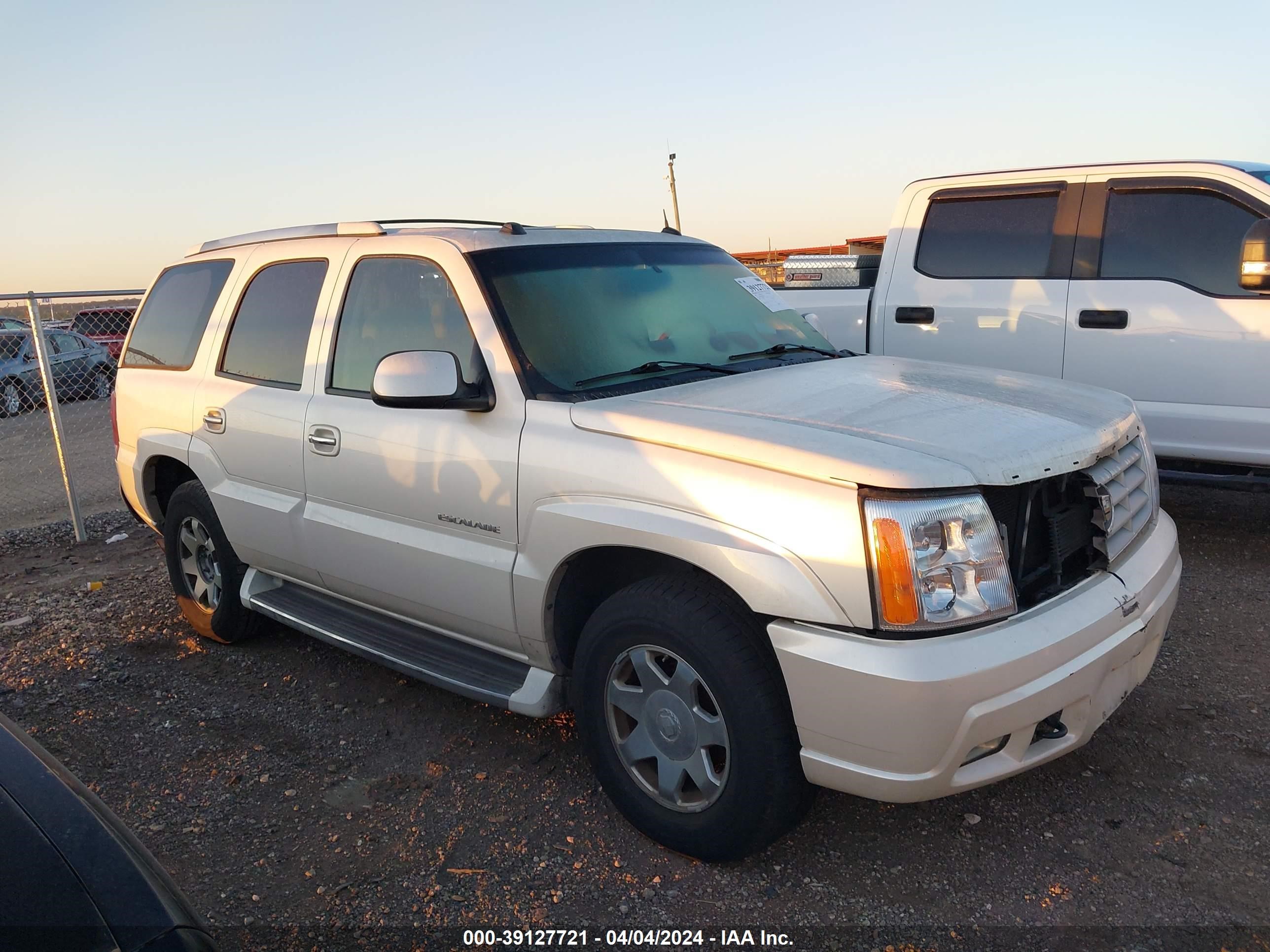 CADILLAC ESCALADE 2004 1gyek63nx4r322389