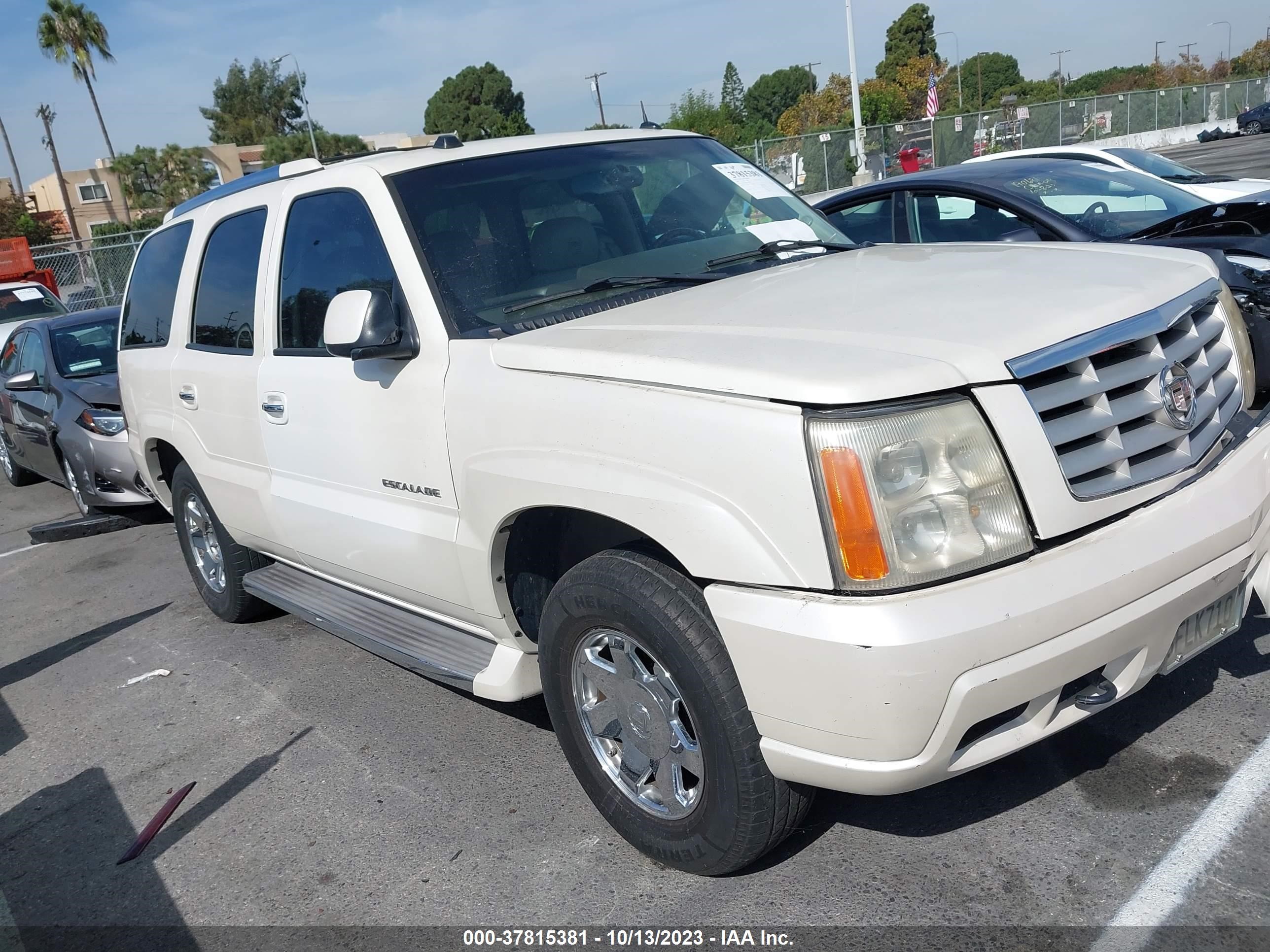 CADILLAC ESCALADE 2005 1gyek63nx5r239871