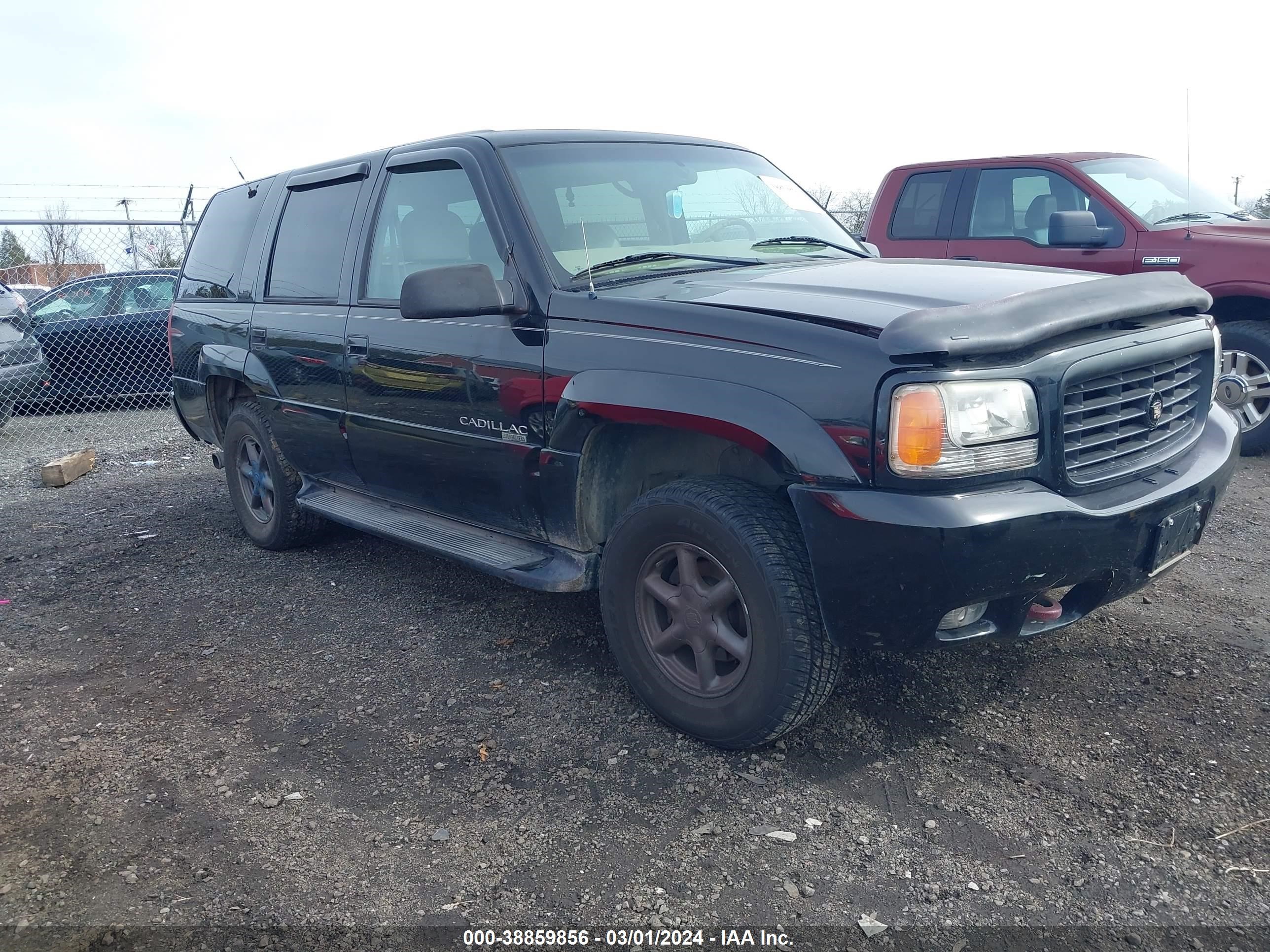 CADILLAC ESCALADE 2000 1gyek63r4yr188018