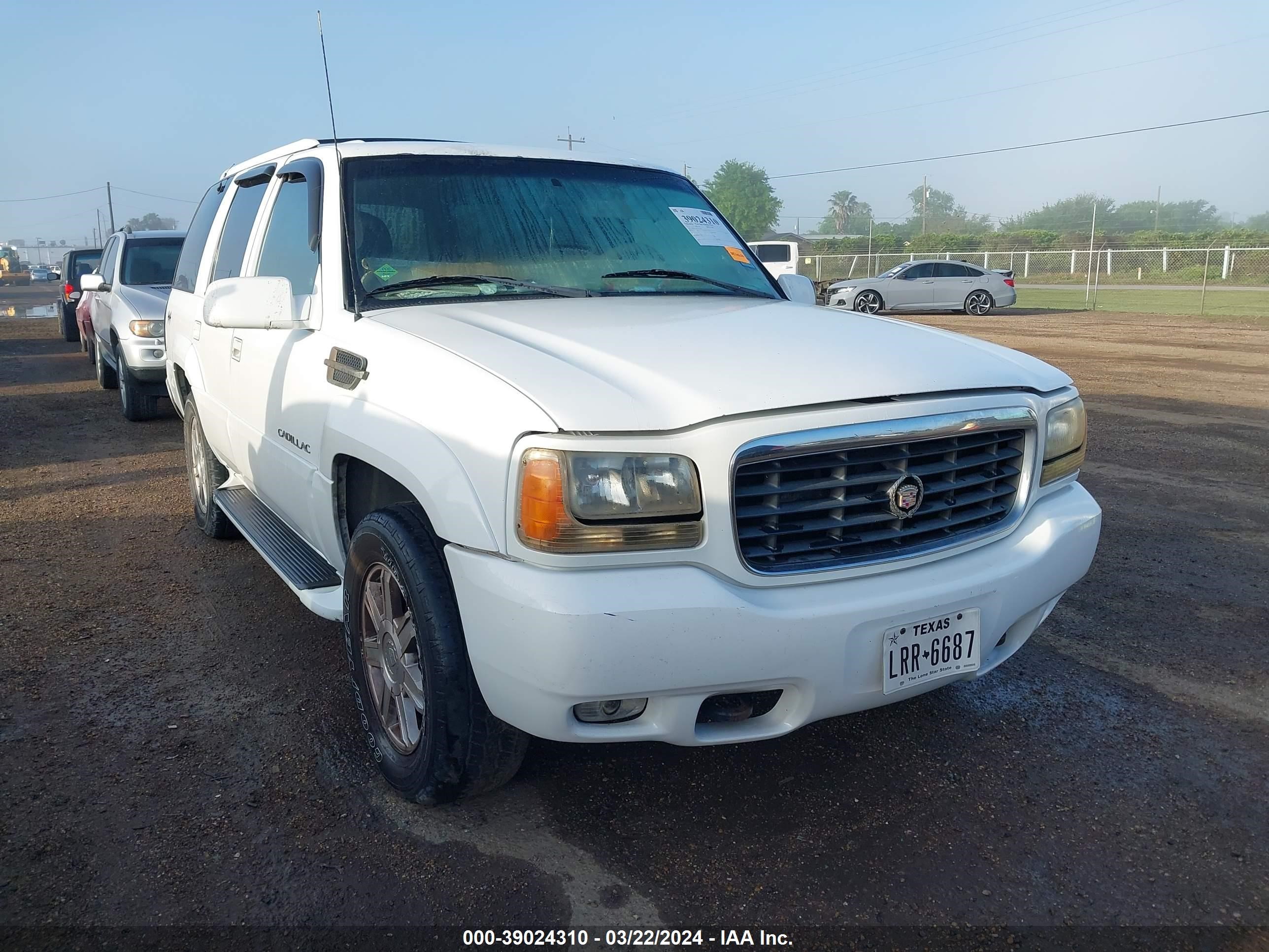 CADILLAC ESCALADE 2000 1gyek63r6yr219253