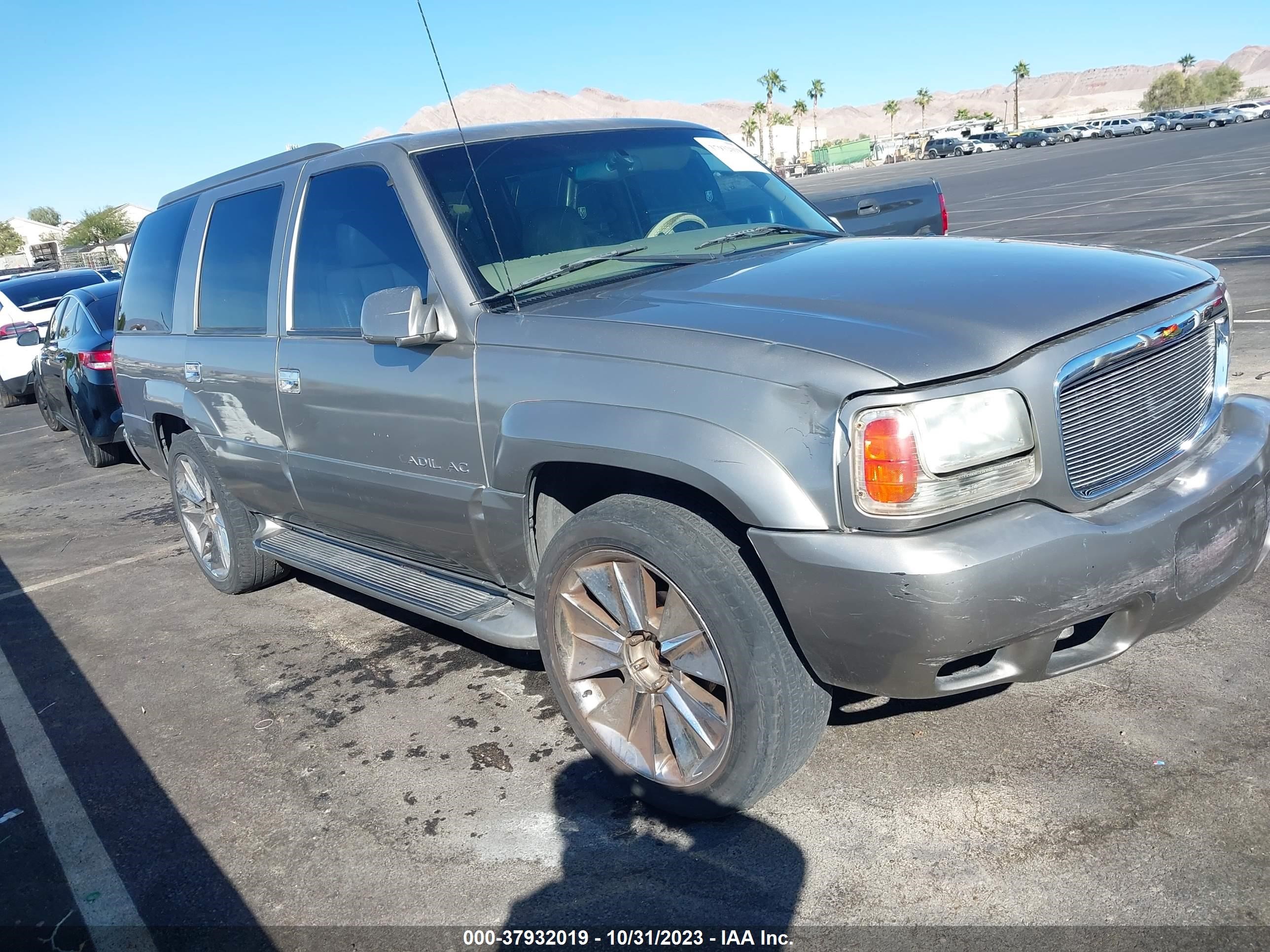 CADILLAC ESCALADE 2000 1gyek63r8yr199264