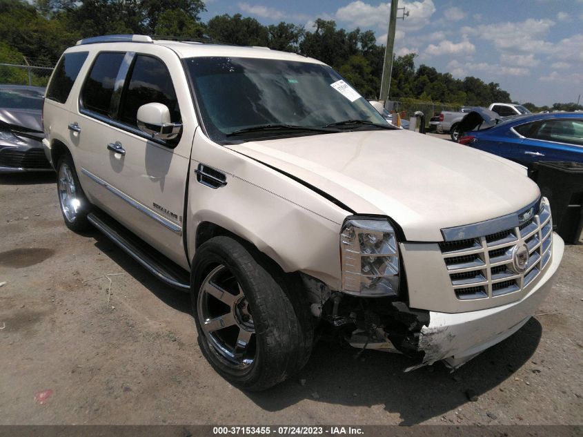 CADILLAC ESCALADE 2009 1gyfc23219r103795