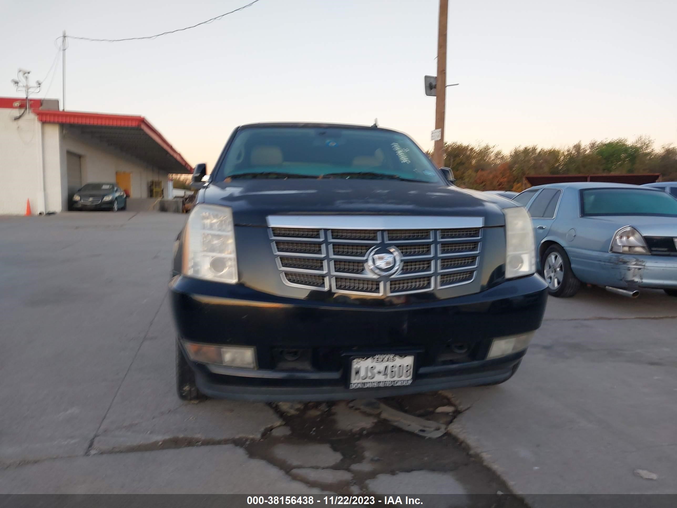 CADILLAC ESCALADE 2009 1gyfc43539r120121