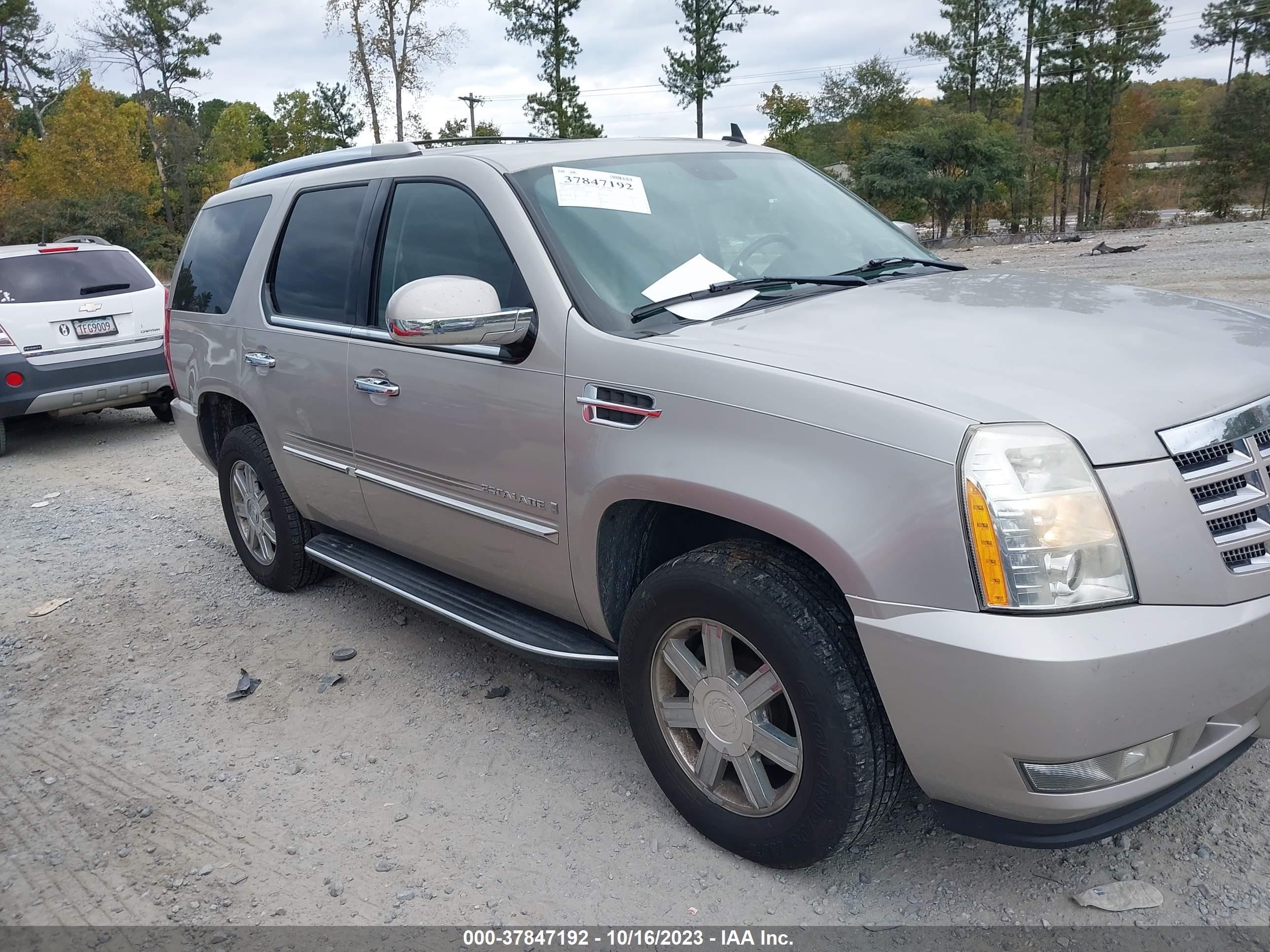 CADILLAC ESCALADE 2007 1gyfk63817r273151