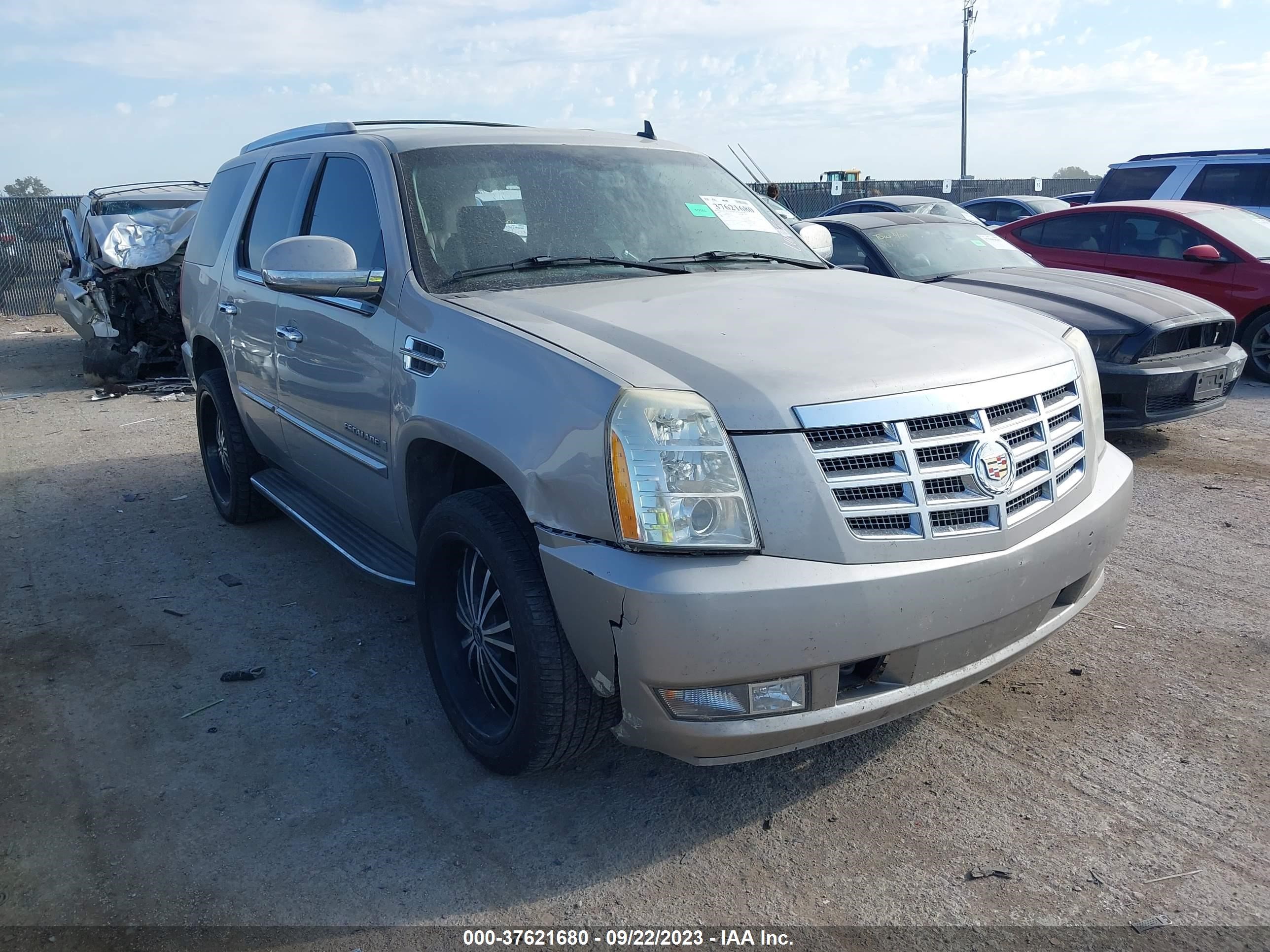 CADILLAC ESCALADE 2008 1gyfk63838r143938