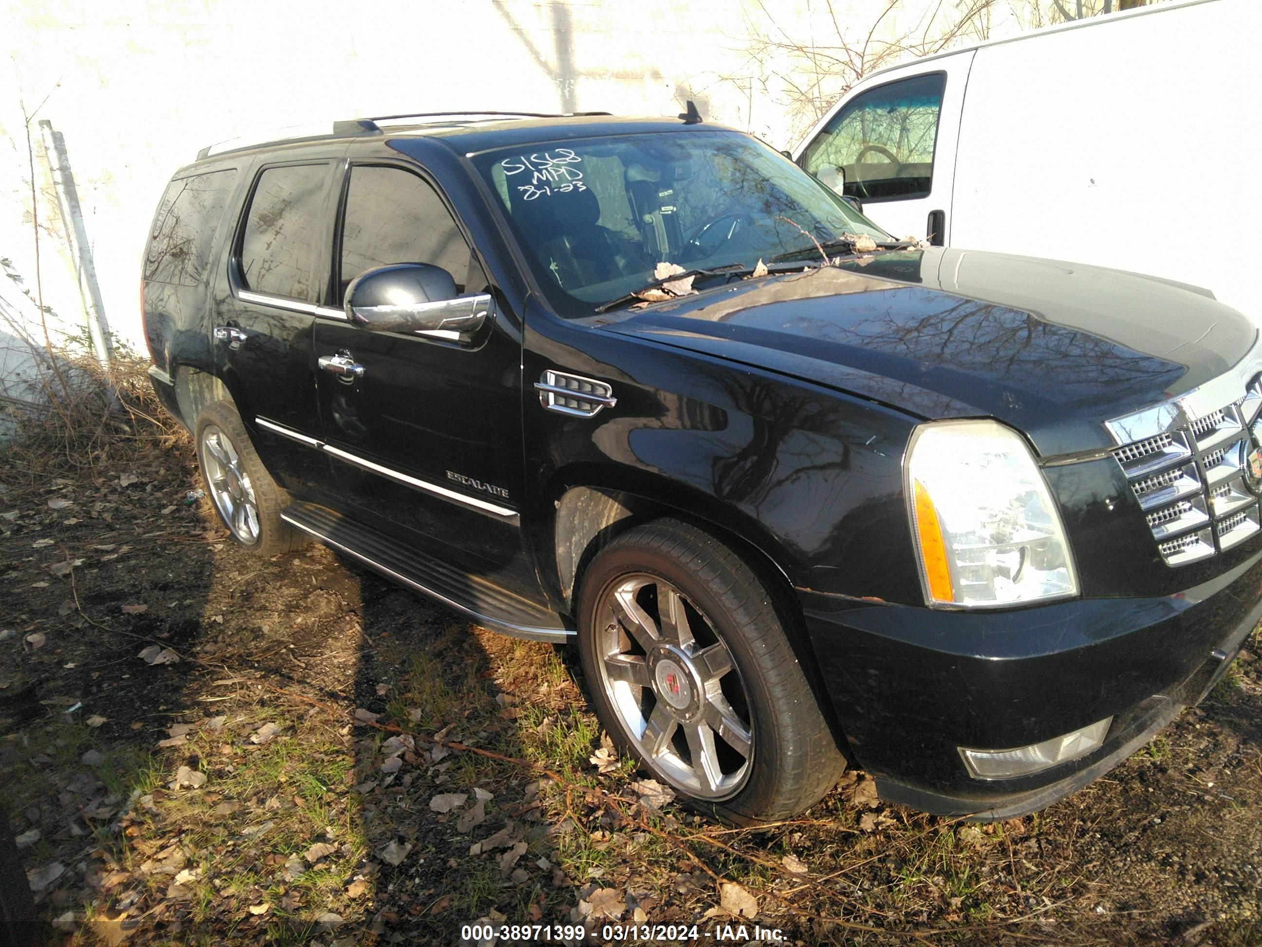 CADILLAC ESCALADE 2008 1gyfk63868r279030