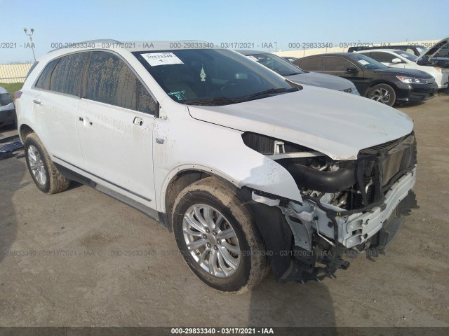 CADILLAC XT5 2018 1gyknars0jz212411