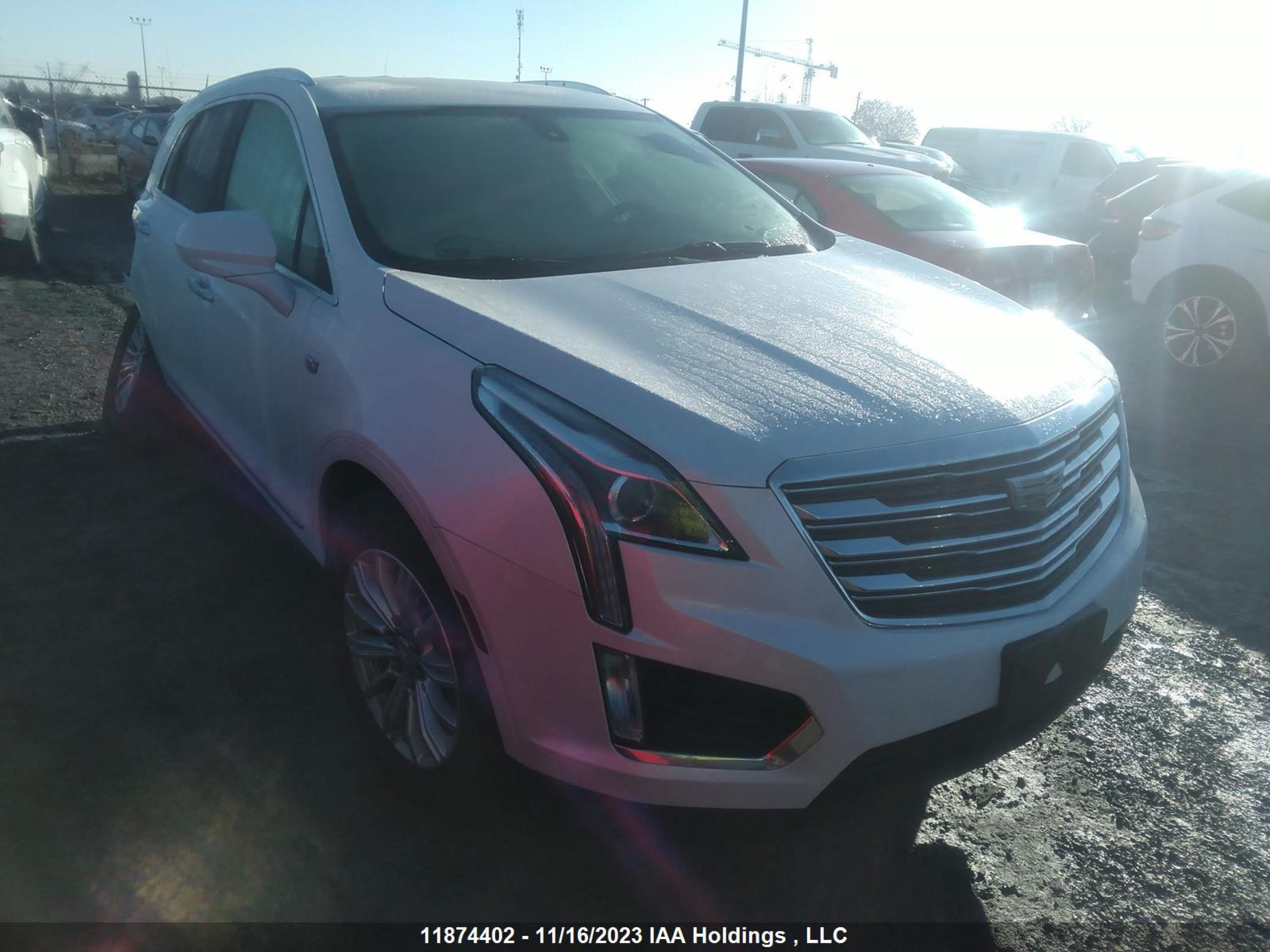 CADILLAC XT5 2019 1gyknars0kz270696