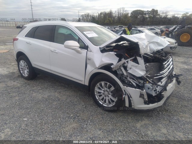 CADILLAC XT5 2017 1gyknars1hz254810