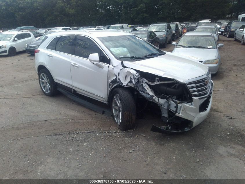 CADILLAC XT5 2017 1gyknars7hz300219