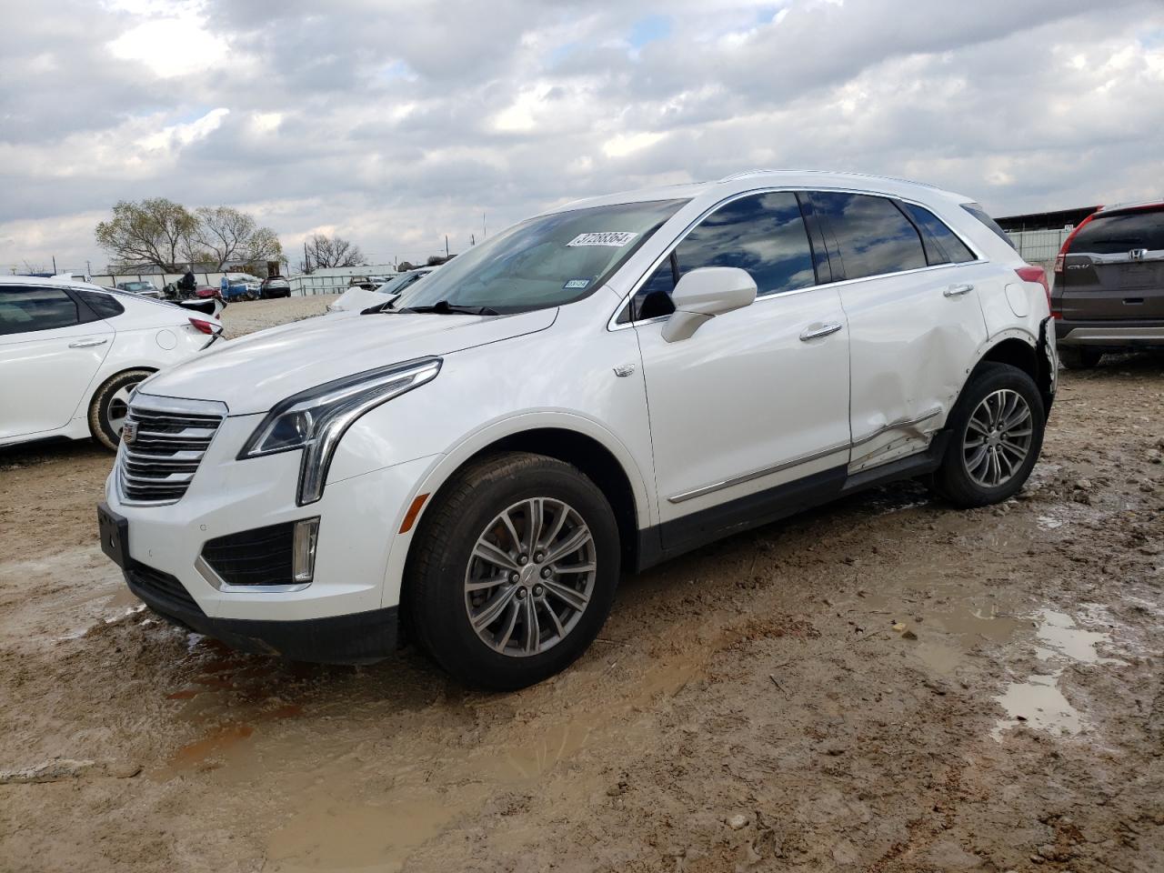 CADILLAC XT5 2017 1gyknbrs3hz149630