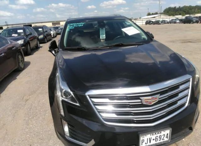 CADILLAC XT5 2017 1gyknbrs5hz215157