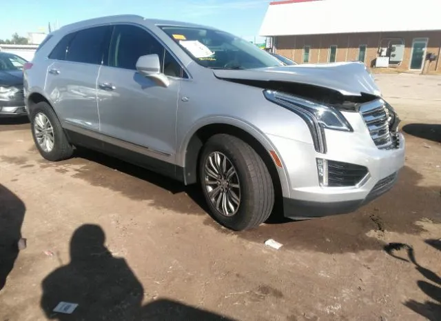 CADILLAC XT5 2017 1gyknbrs9hz107396