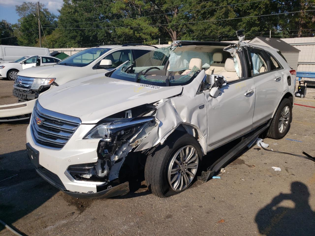 CADILLAC XT5 2018 1gykncrs1jz133289