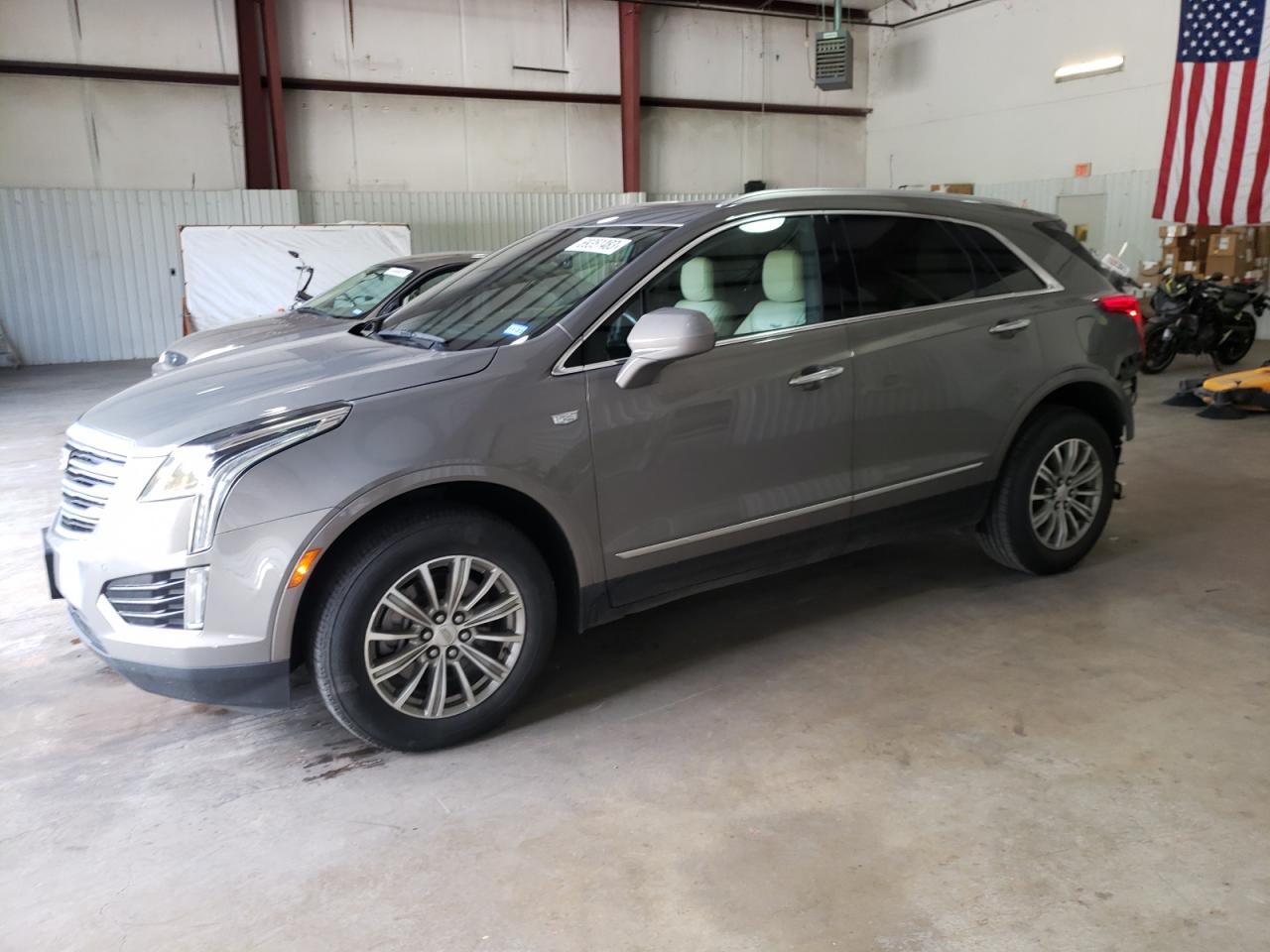 CADILLAC XT5 2018 1gykncrs3jz174765