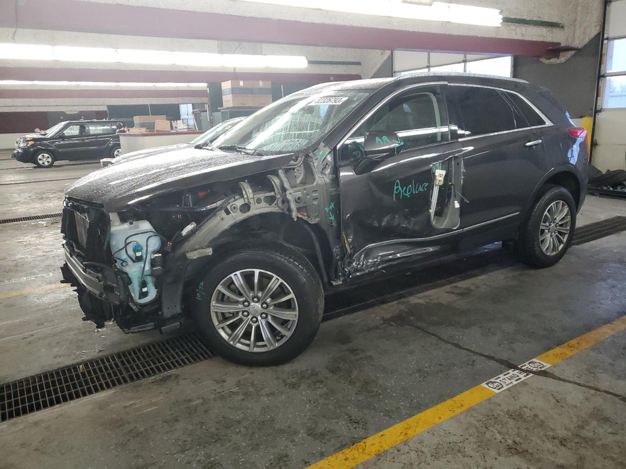 CADILLAC XT5 2019 1gykncrs5kz106677