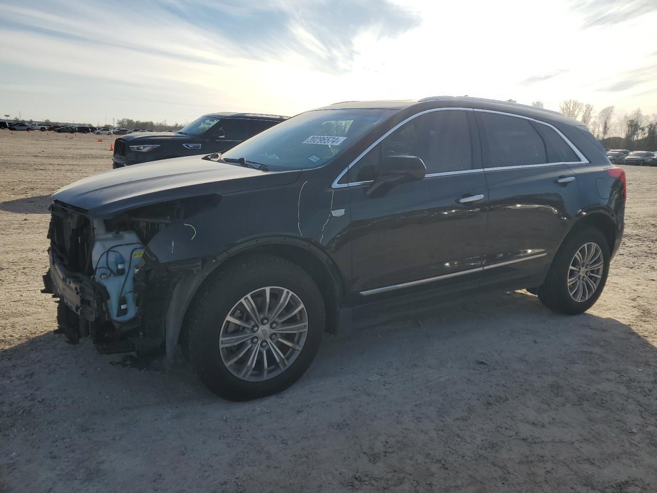 CADILLAC XT5 2019 1gykncrs6kz177578