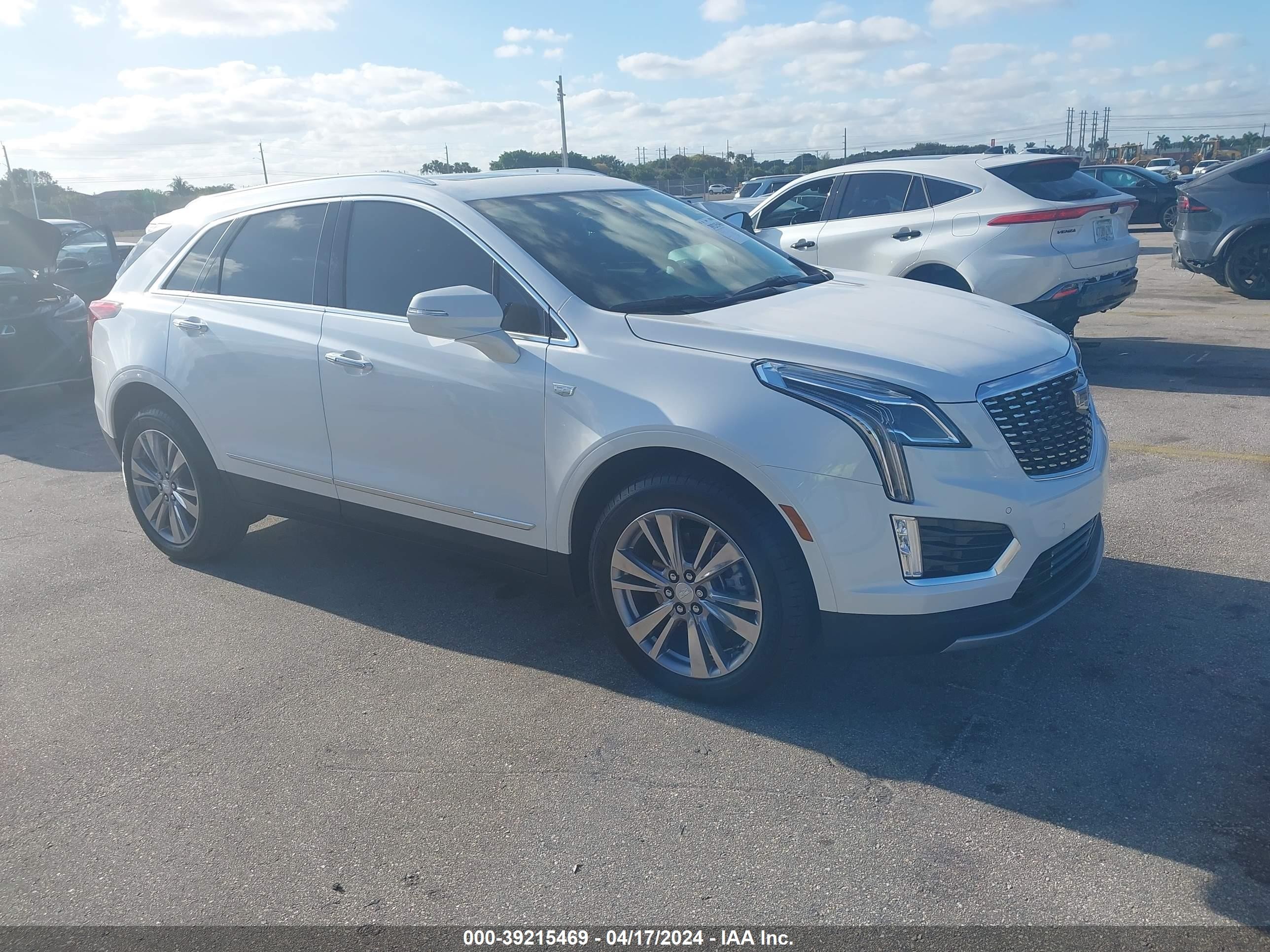 CADILLAC XT5 2024 1gykncrs6rz716694