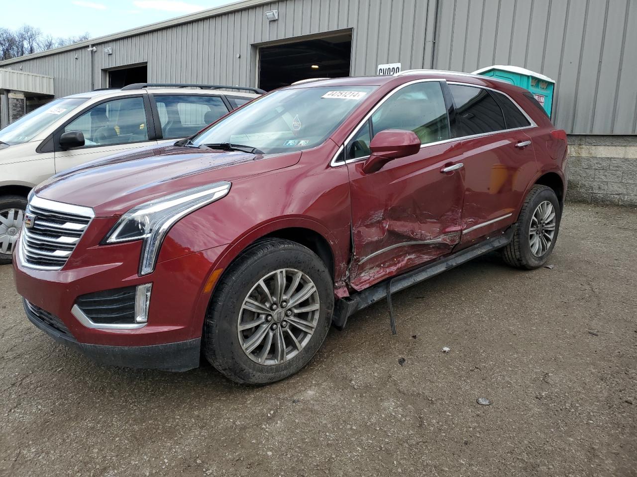 CADILLAC XT5 LUXURY 2017 1gykndrs5hz264175